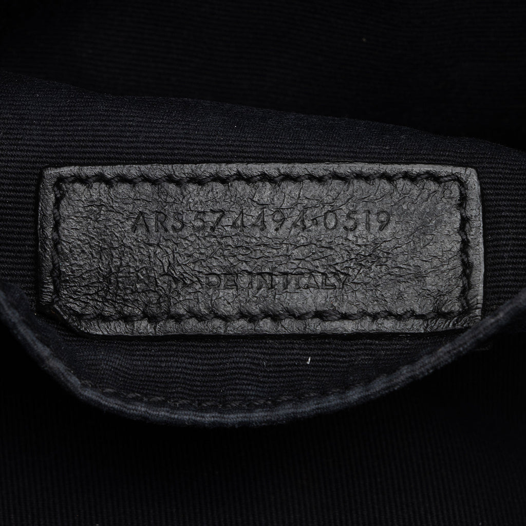 Saint Laurent Matelasse Calfskin Monogram Lou Camera Bag (SHF-WWrnik)