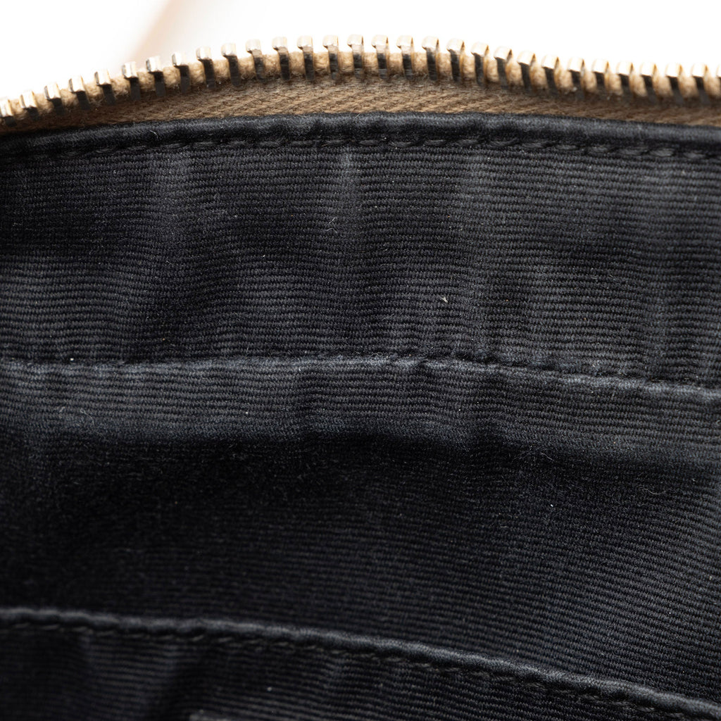 Saint Laurent Matelasse Calfskin Monogram Lou Camera Bag (SHF-5REUgE)