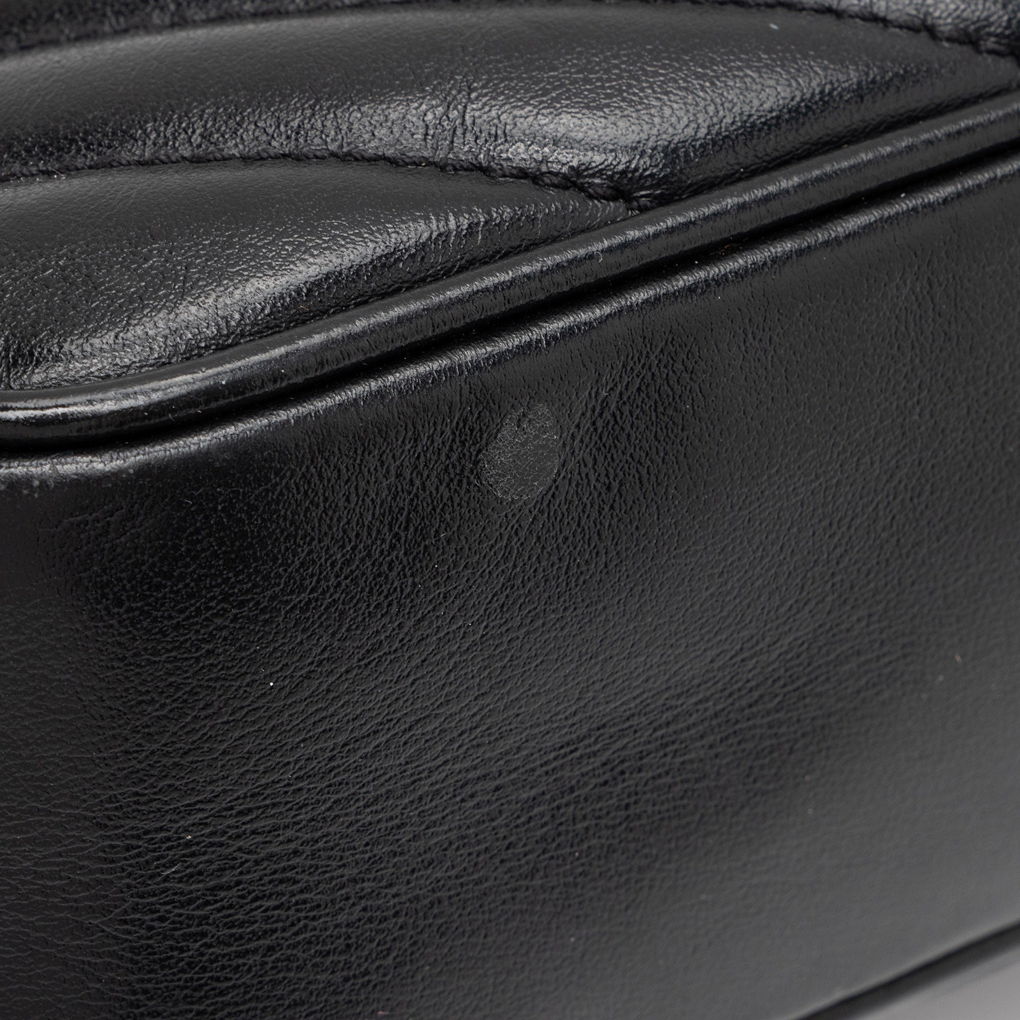 Saint Laurent Matelasse Calfskin Monogram Lou Camera Bag (SHF-ZcEqKL)