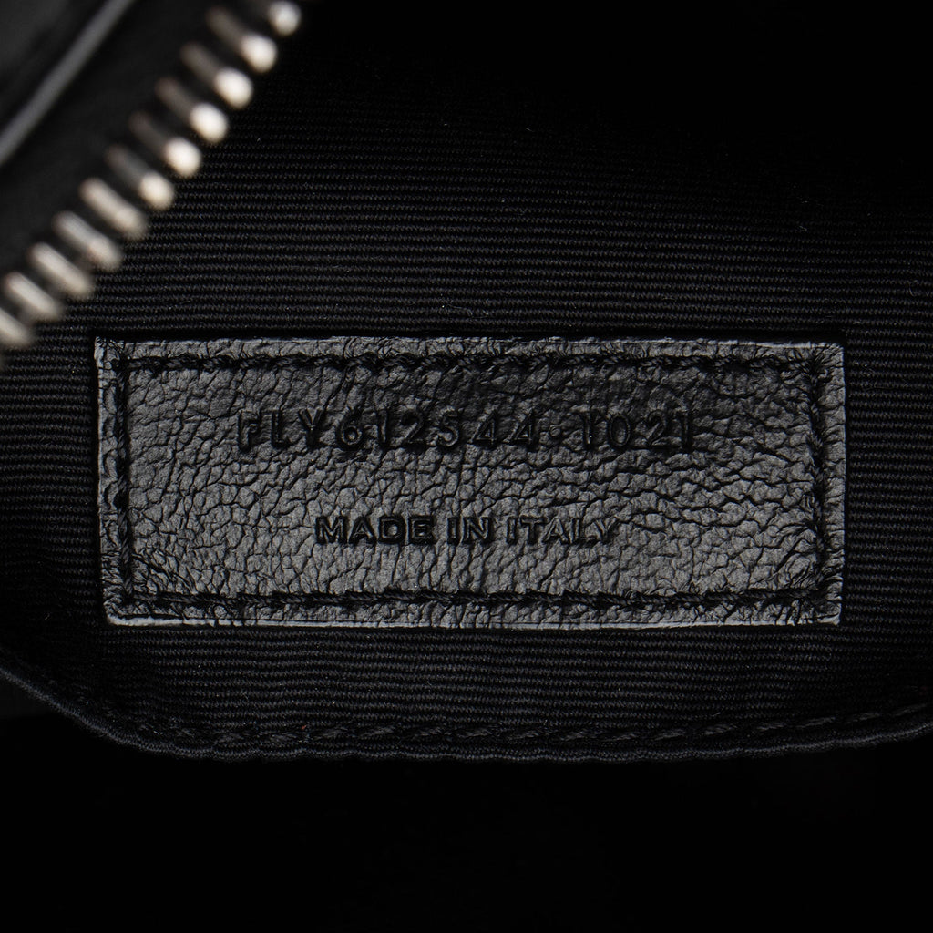 Saint Laurent Matelasse Calfskin Monogram Lou Camera Bag (SHF-rTeesm)