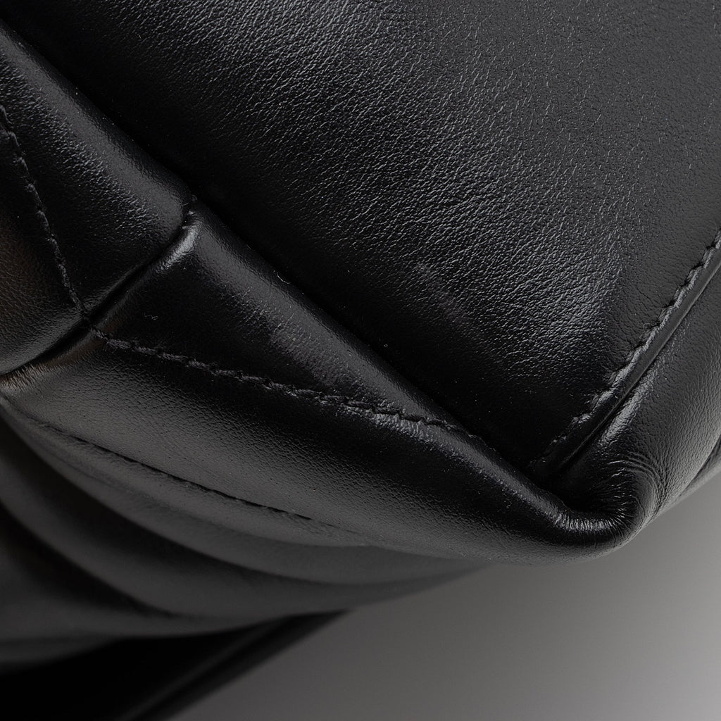 Saint Laurent Matelasse Calfskin Monogram LouLou Chain Medium Shoulder Bag (SHF-22491)