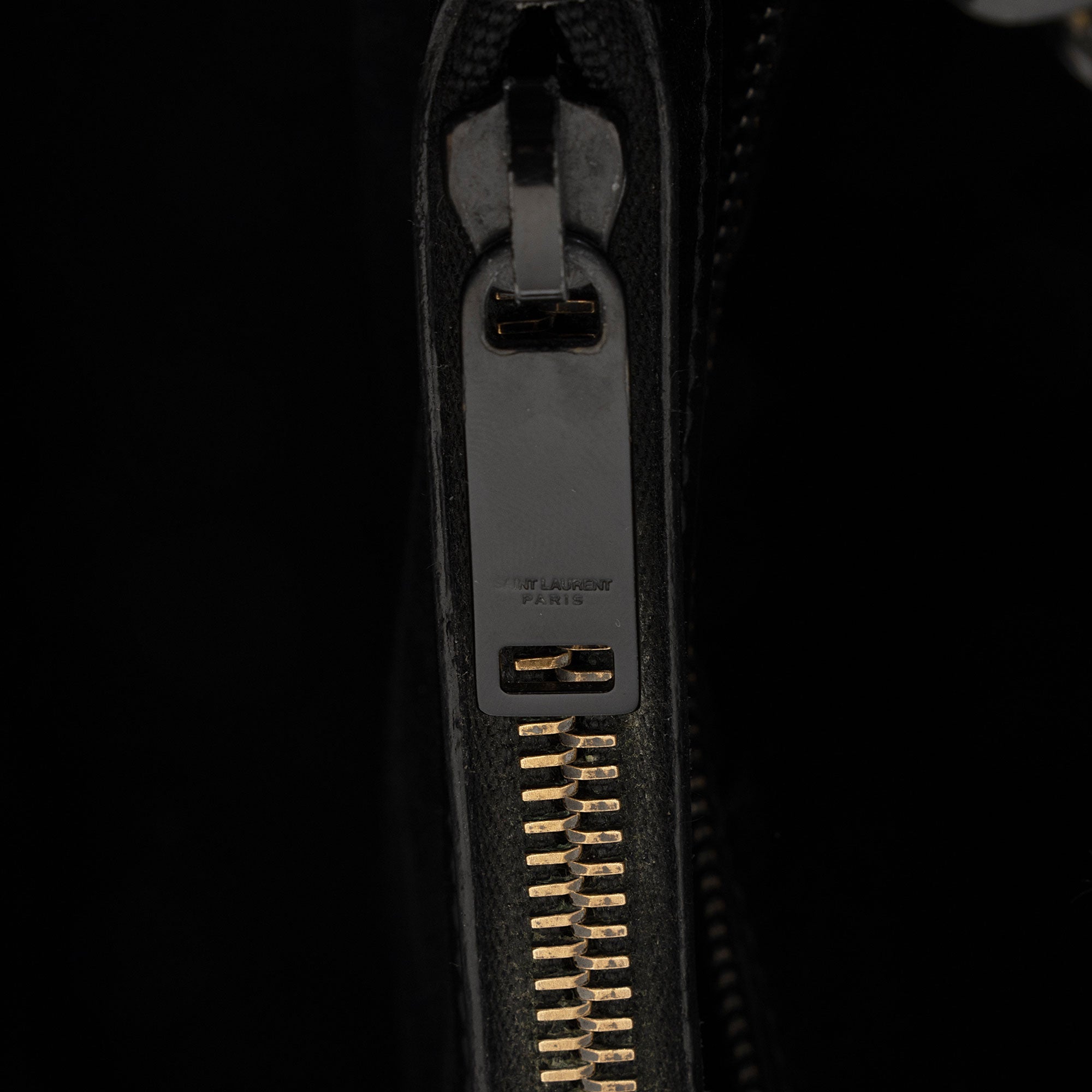 Saint Laurent Matelasse Calfskin Monogram LouLou Chain Medium Shoulder Bag (SHF-SaVb1o)