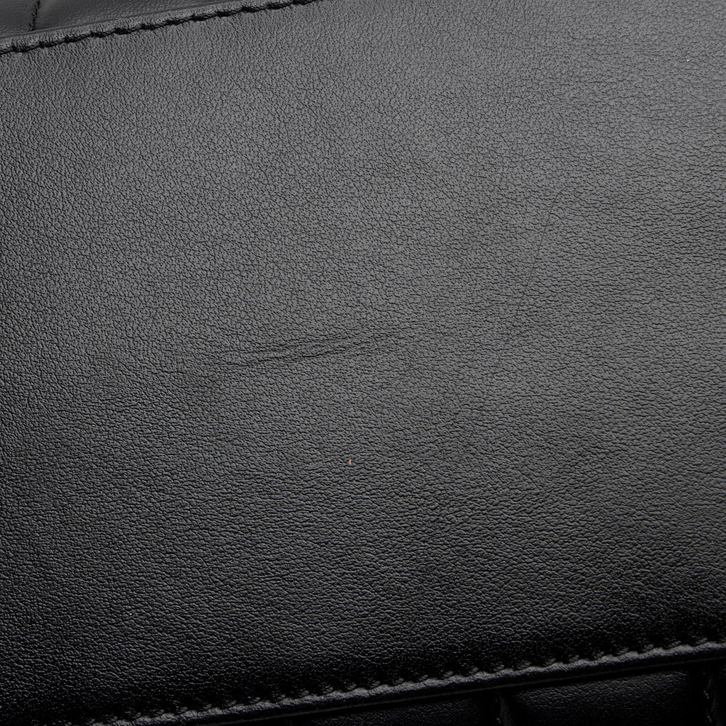 Saint Laurent Matelasse Calfskin Monogram LouLou Chain Medium Shoulder Bag (SHF-nVNU3H)