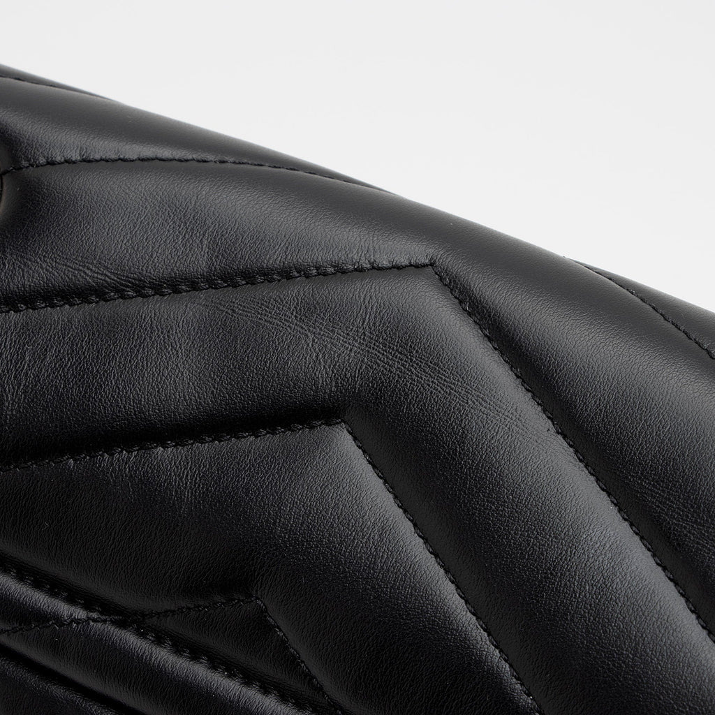 Saint Laurent Matelasse Calfskin Monogram LouLou Chain Medium Shoulder Bag (SHF-nVNU3H)