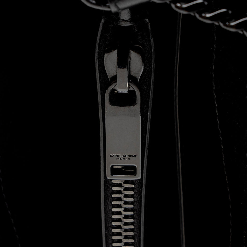 Saint Laurent Matelasse Calfskin Monogram LouLou Chain Small Crossbody (SHF-acKu6w)