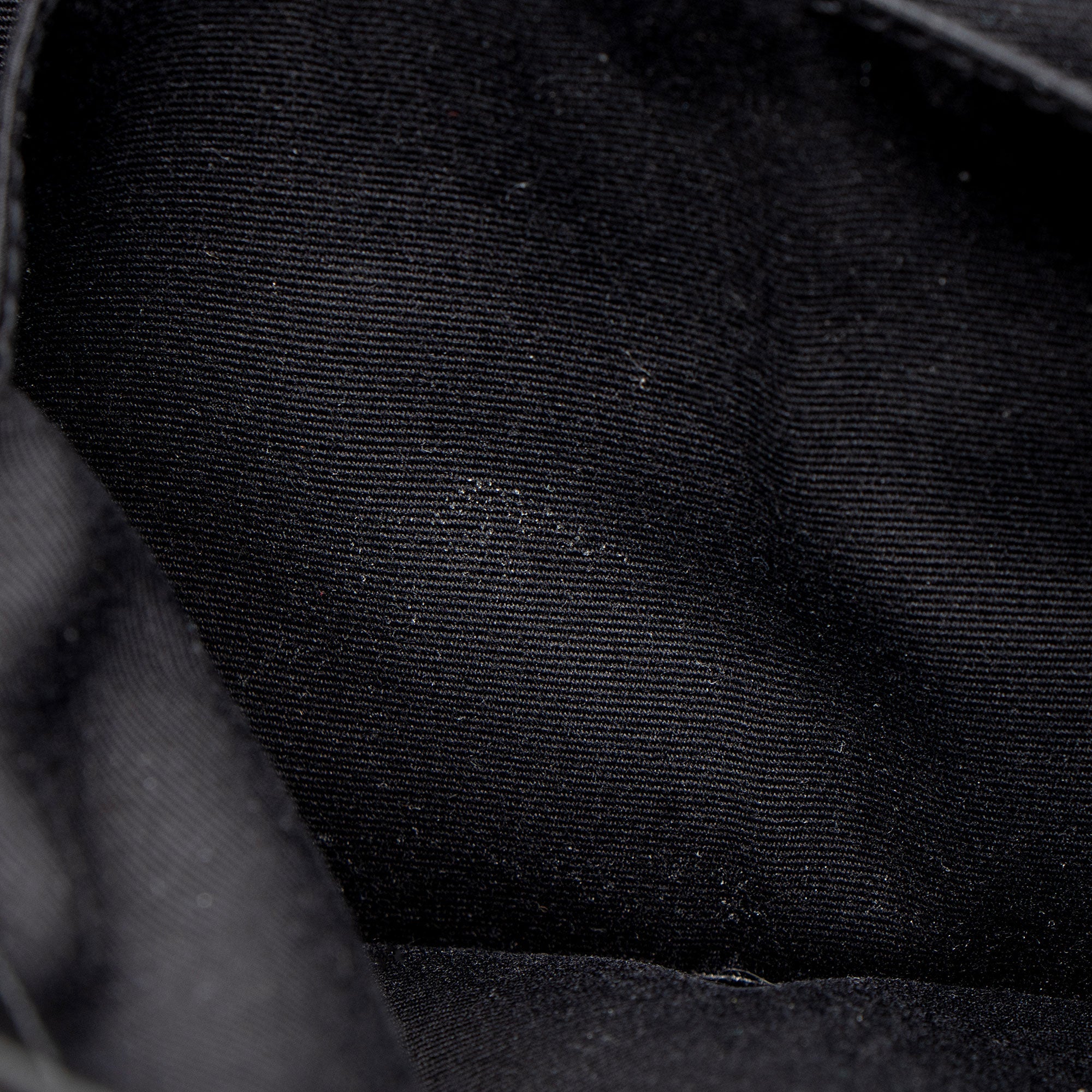 Saint Laurent Matelasse Calfskin Monogram LouLou Medium Backpack (SHF-TSOSNw)
