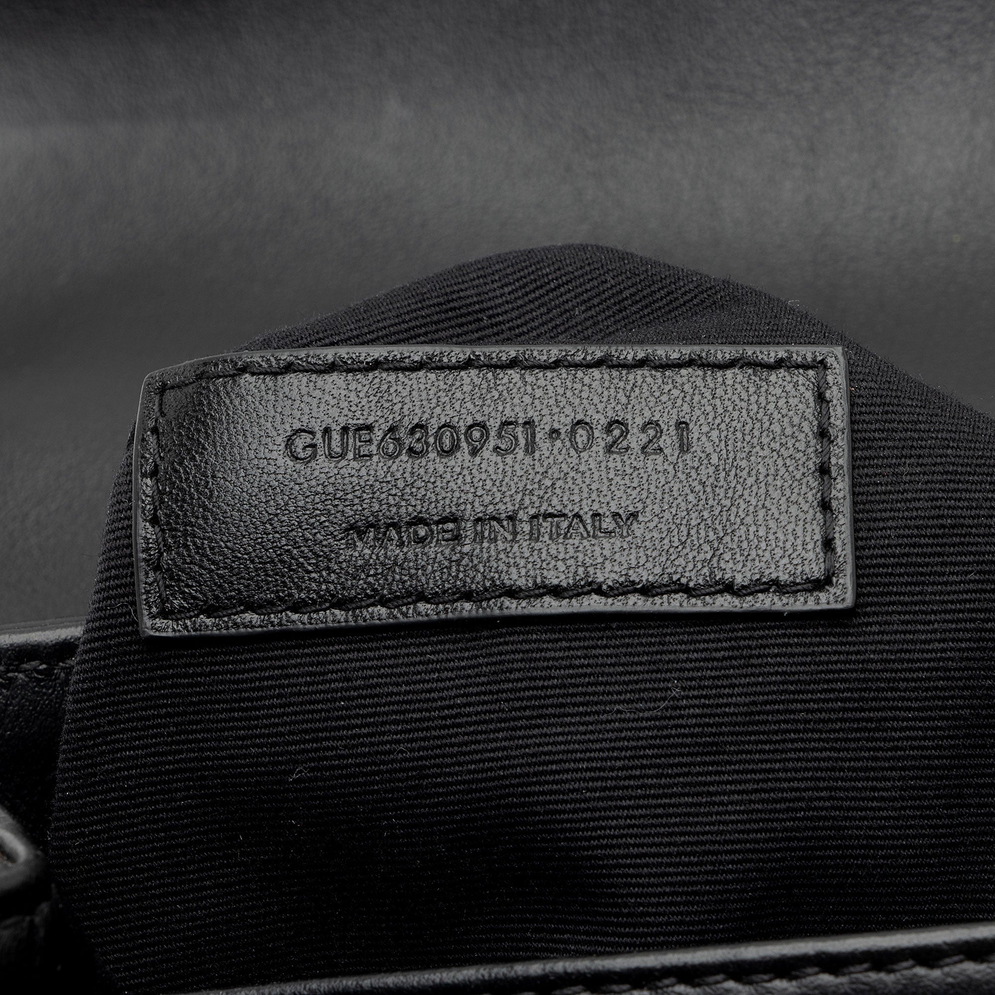 Saint Laurent Matelasse Calfskin Monogram LouLou Toy Crossbody Bag (SHF-8TLGZ0)