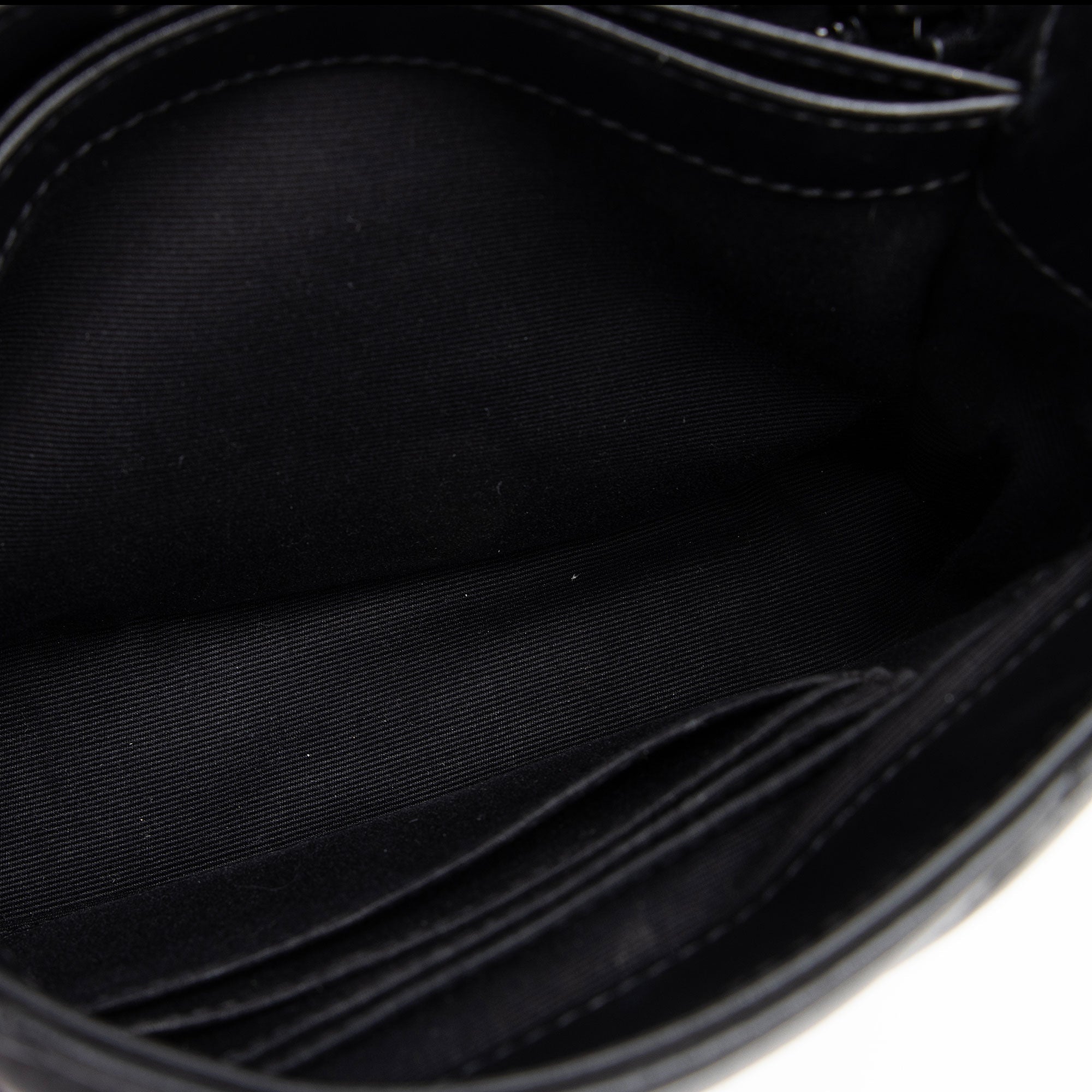 Saint Laurent Matelasse Calfskin Monogram LouLou Toy Crossbody (SHF-mABiaH)