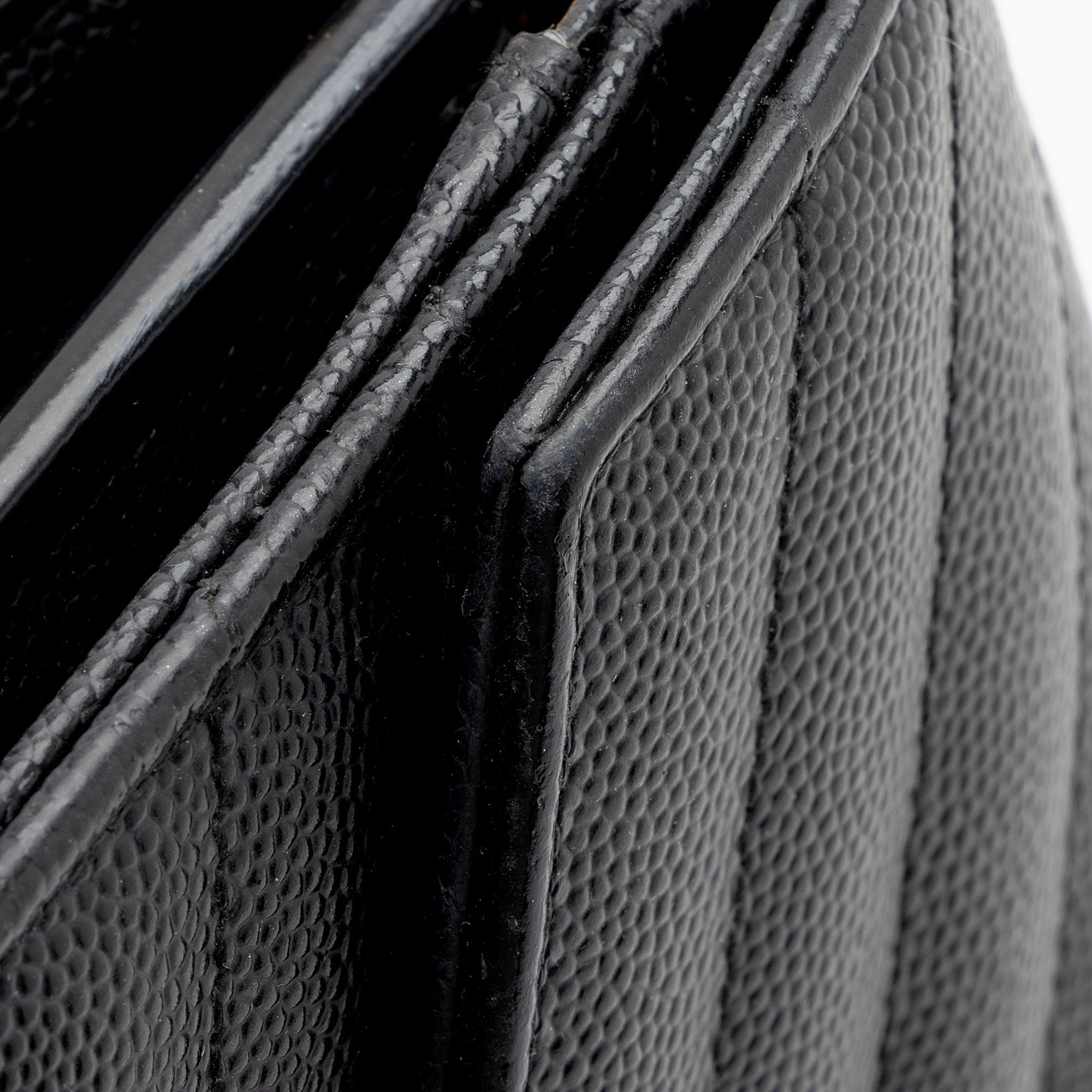 Saint Laurent Matelasse Grain de Poudre Monogram Chain Wallet