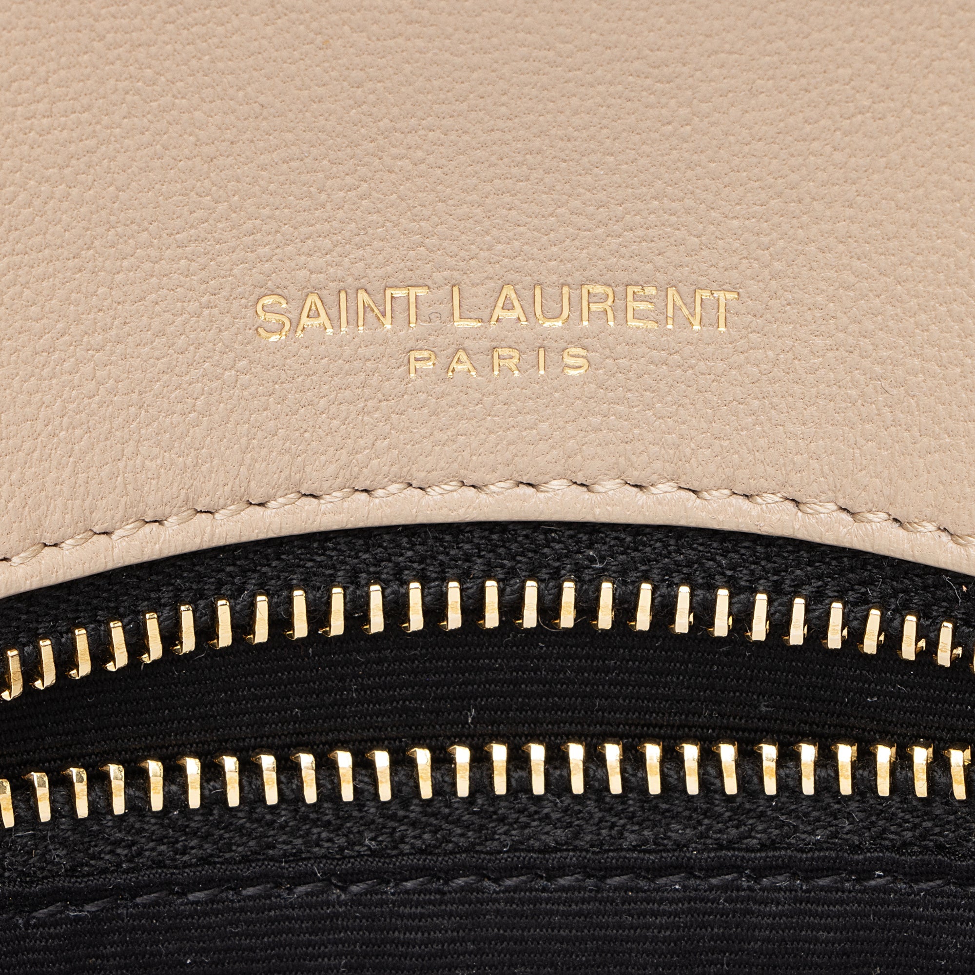 Saint Laurent Matelasse Lambskin Kate 99 Shoulder Bag (SHF-22633)
