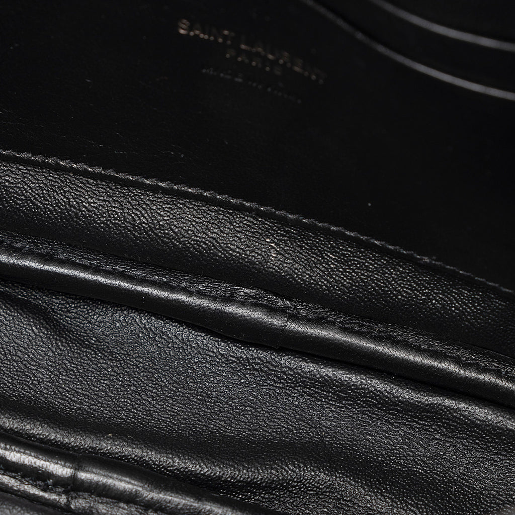 Saint Laurent Matelasse Patent Leather Monogram Lou Mini Camera Bag (SHF-xwMZnb)