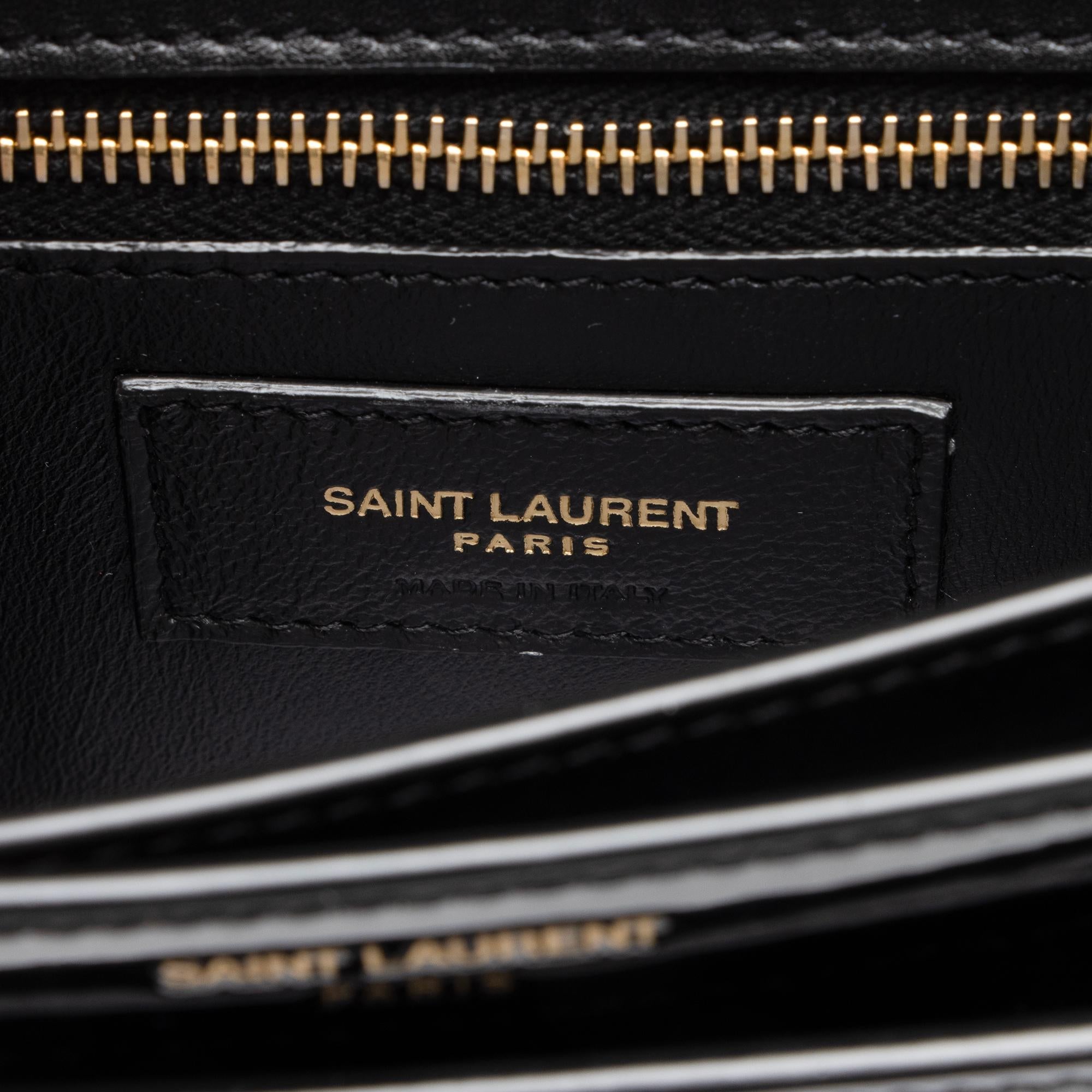Saint Laurent Patent Leather Monogram Cassandra Medium Chain Bag (SHF-23411)