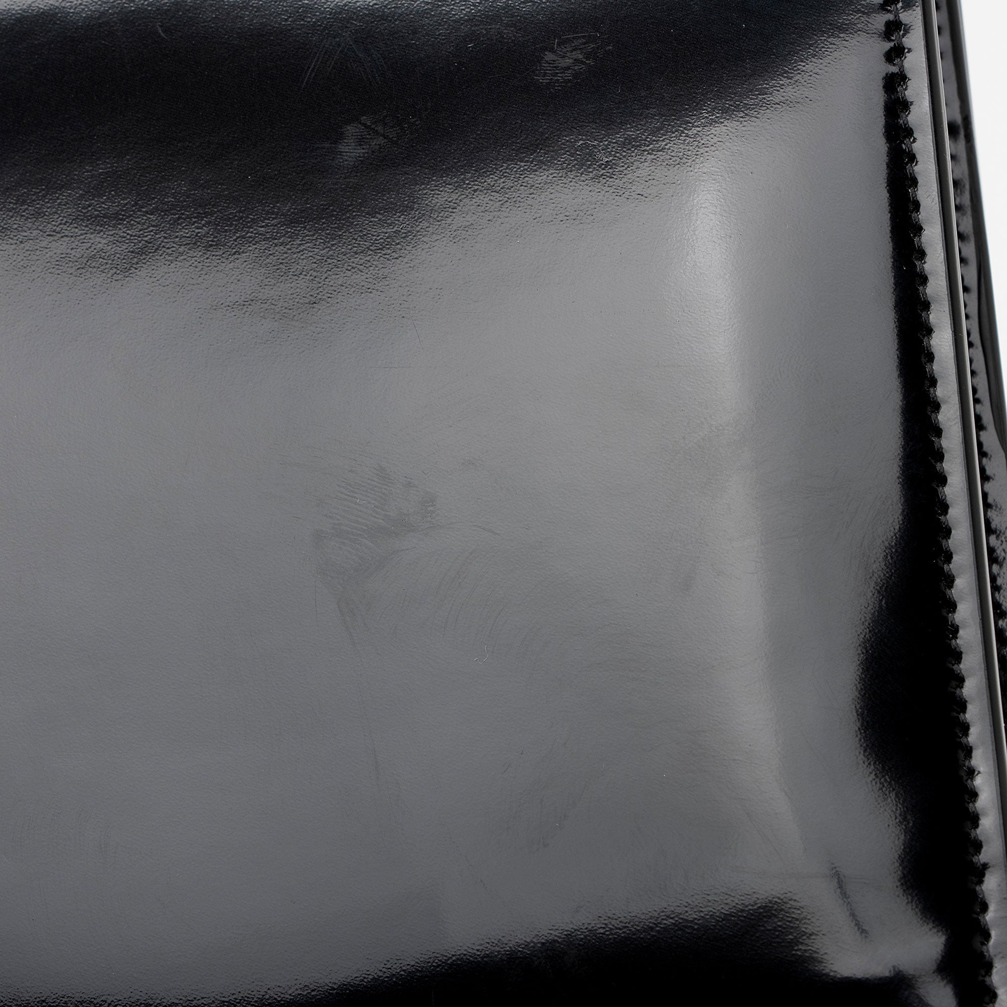 Saint Laurent Patent Leather Monogram Kate Wallet on Chain (SHF-T42QXZ)