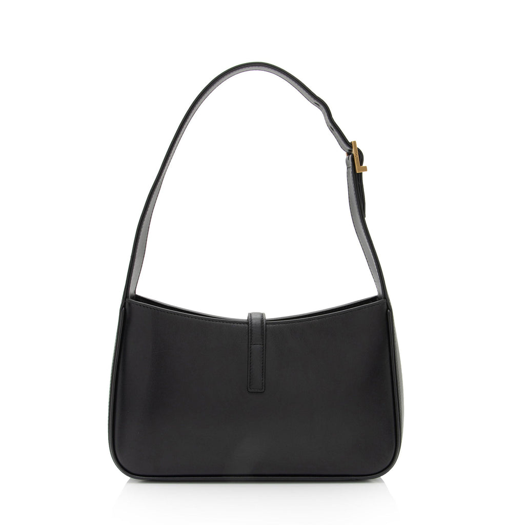 Saint Laurent Smooth Calfskin Monogram Le 5 A 7 Hobo (SHF-X5WO2I)