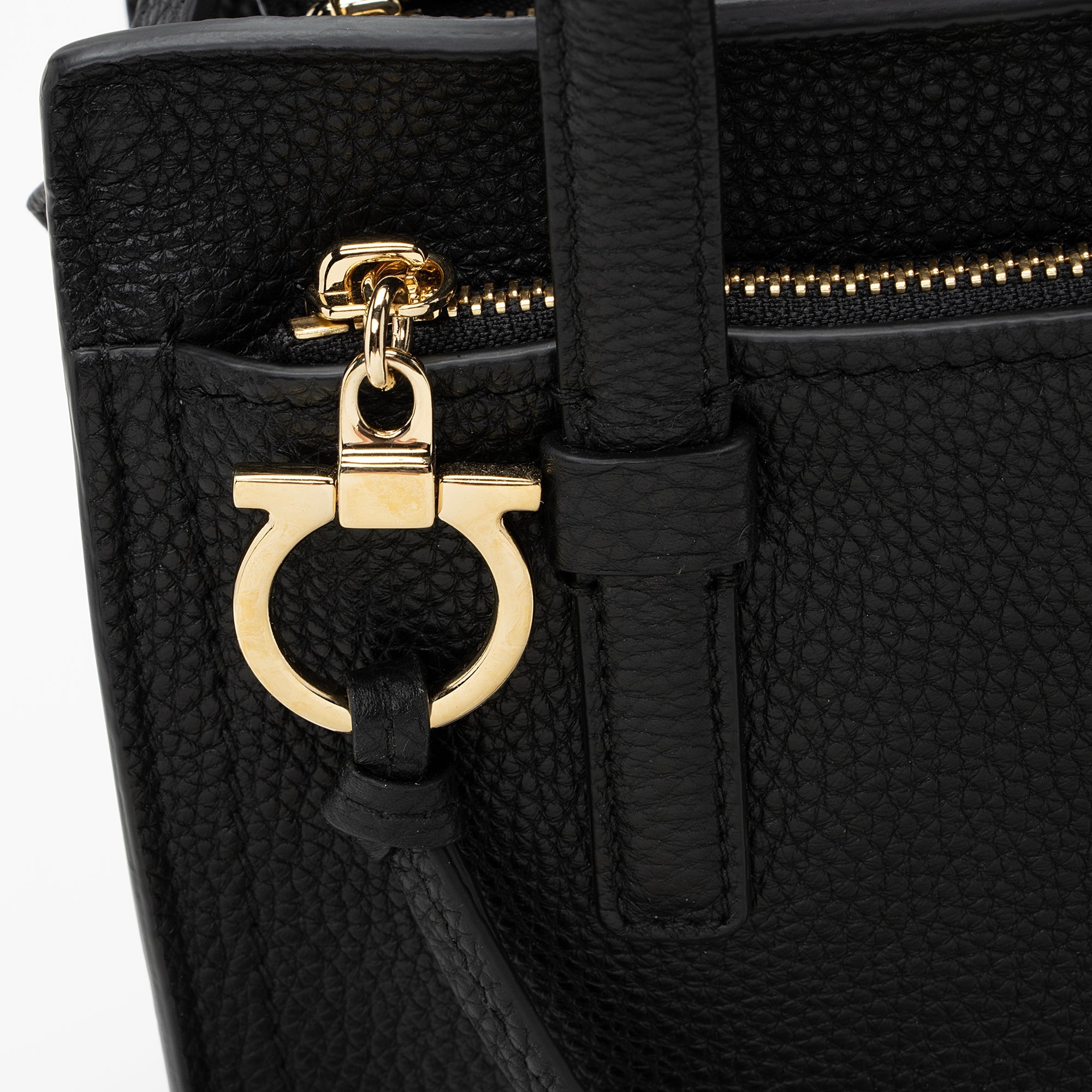 Salvatore Ferragamo Calfskin Amy Mini Tote (SHF-22524)