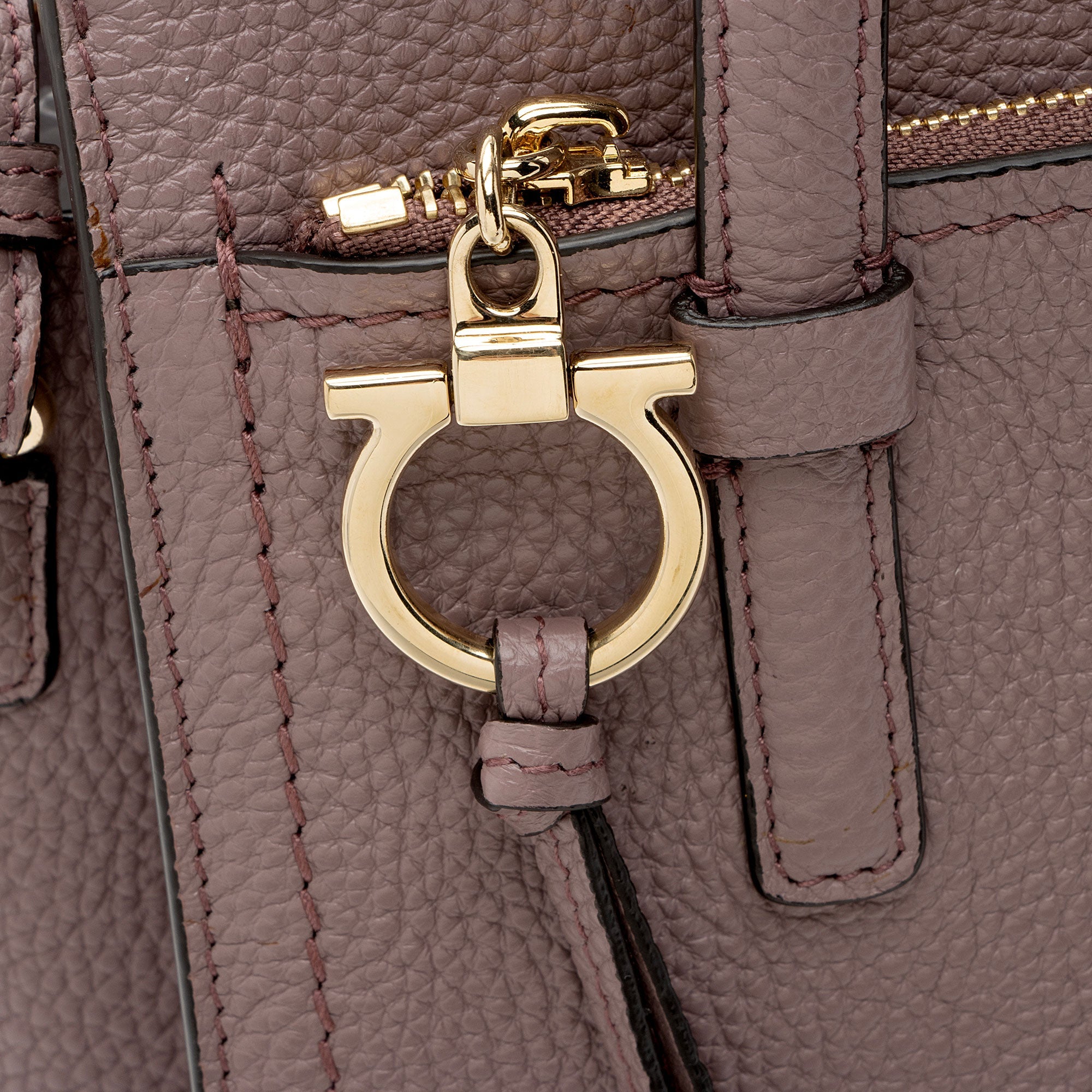 Salvatore Ferragamo Calfskin Amy Mini Tote (SHF-Hzm7kO)