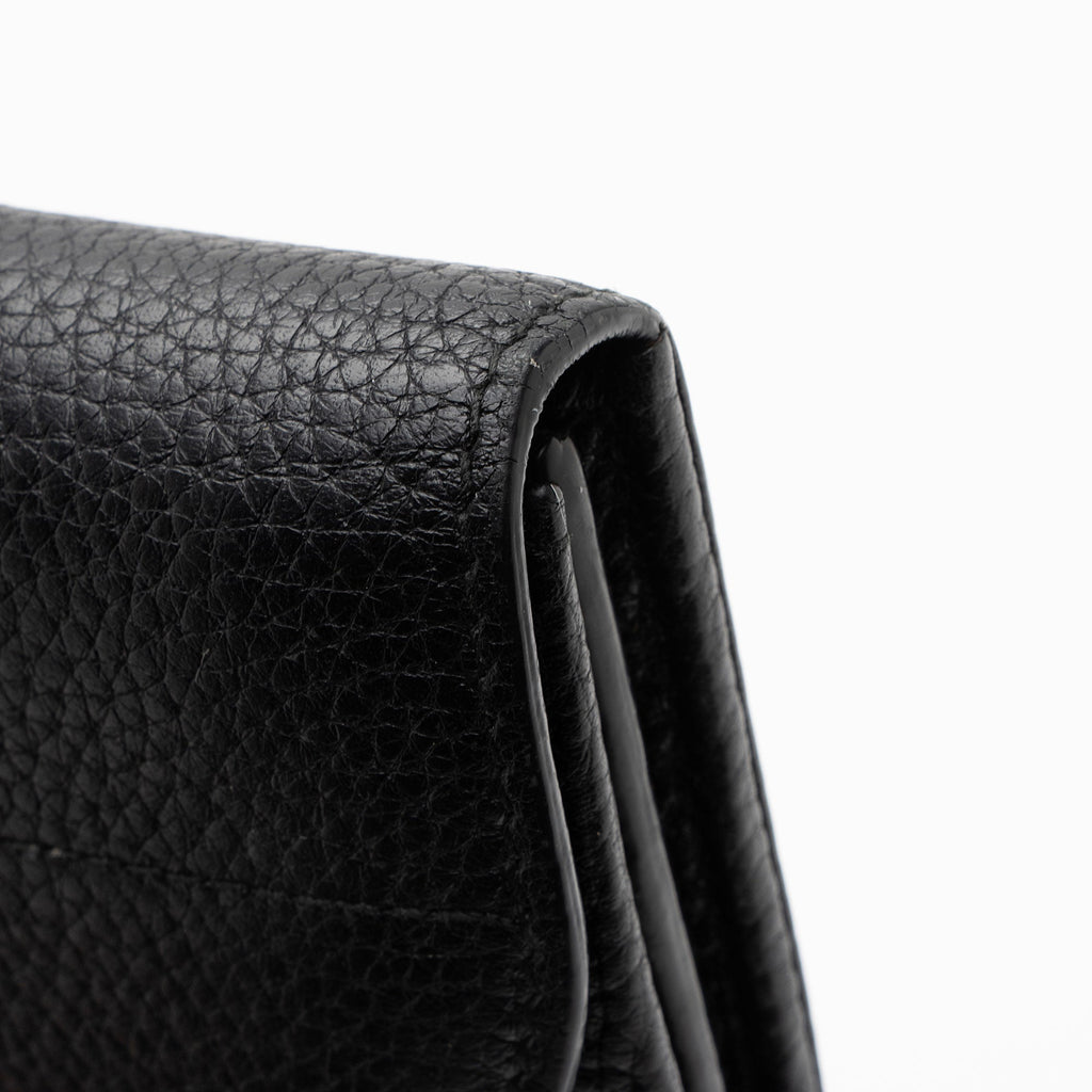 Salvatore Ferragamo Calfskin Gancini Continental Wallet (SHF-raZTbM)