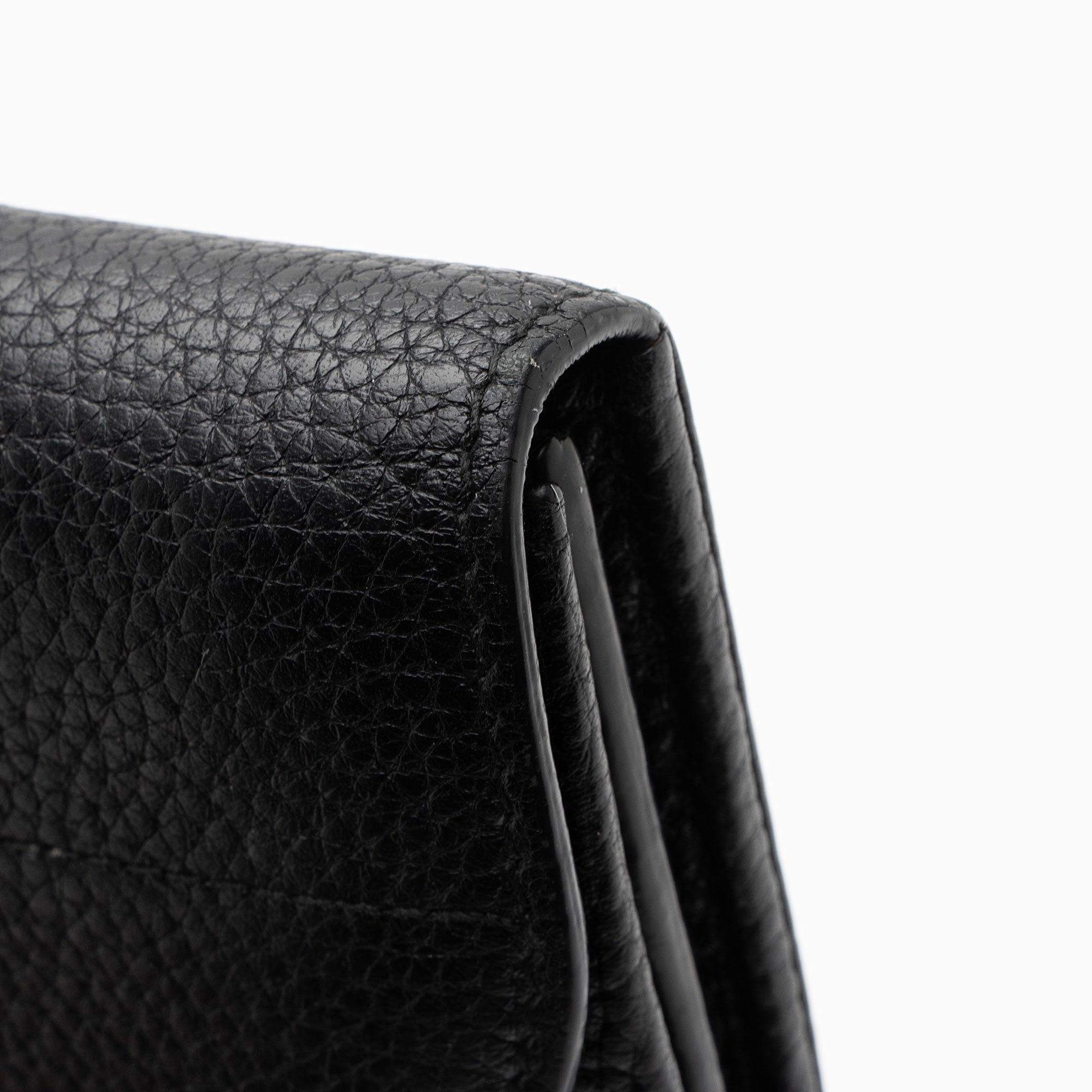 Salvatore Ferragamo Calfskin Gancini Continental Wallet (SHF-raZTbM)