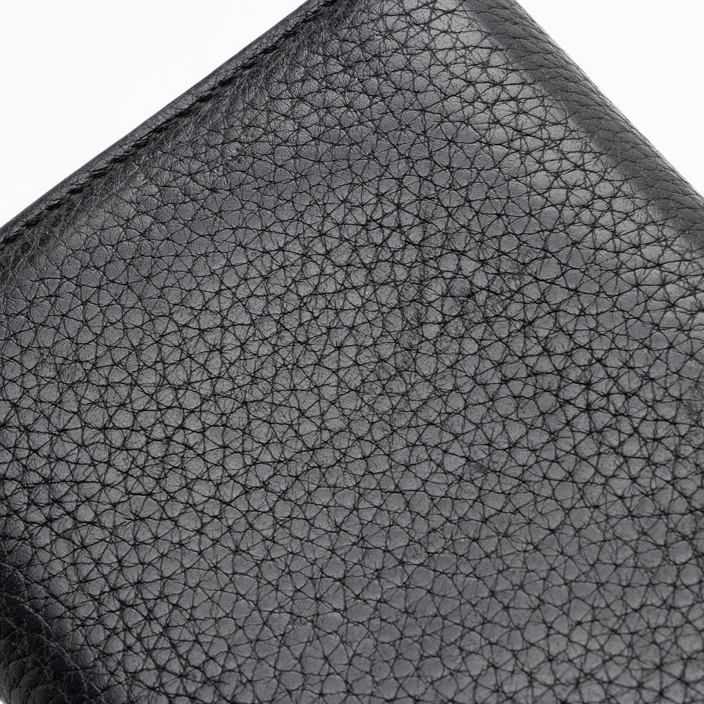 Salvatore Ferragamo Calfskin Gancini Continental Wallet (SHF-raZTbM)