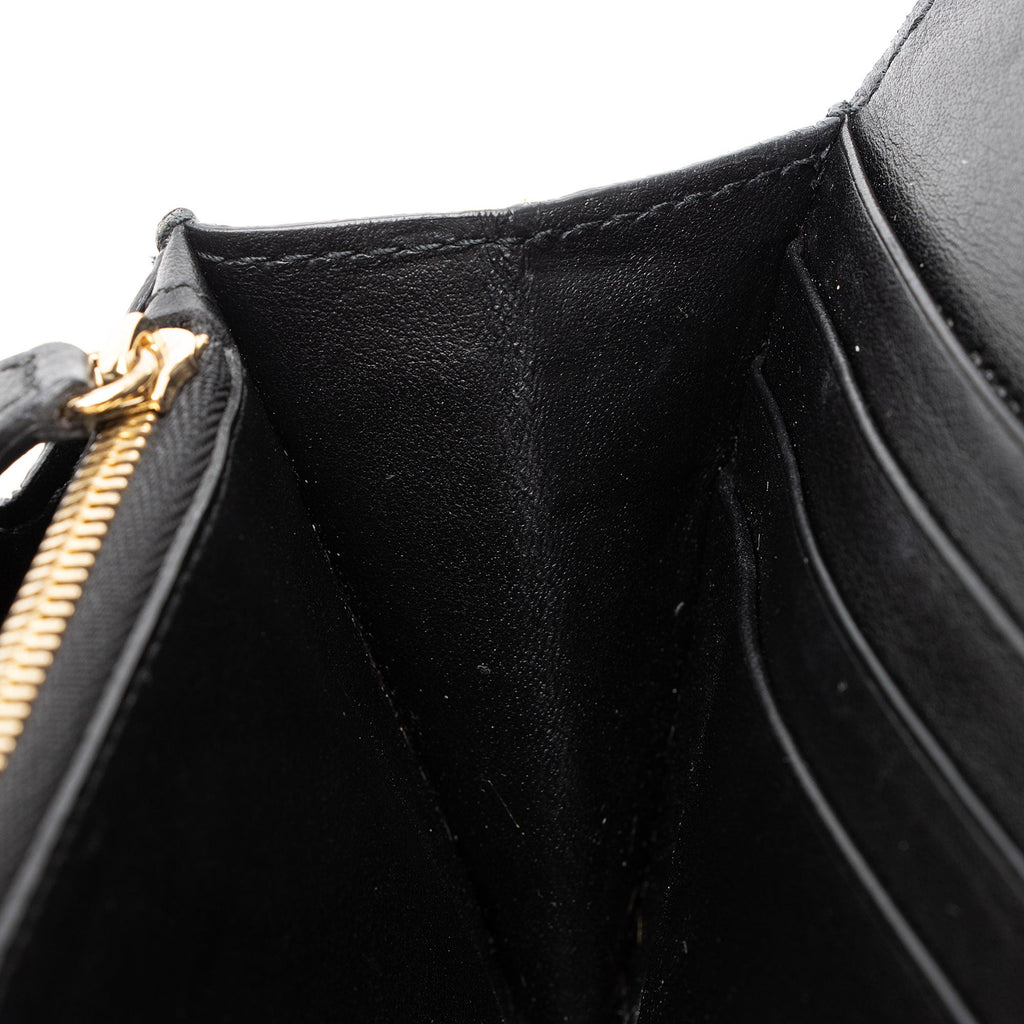 Salvatore Ferragamo Calfskin Gancini Continental Wallet (SHF-raZTbM)