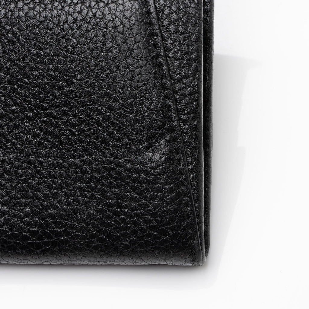 Salvatore Ferragamo Calfskin Gancini Continental Wallet (SHF-raZTbM)