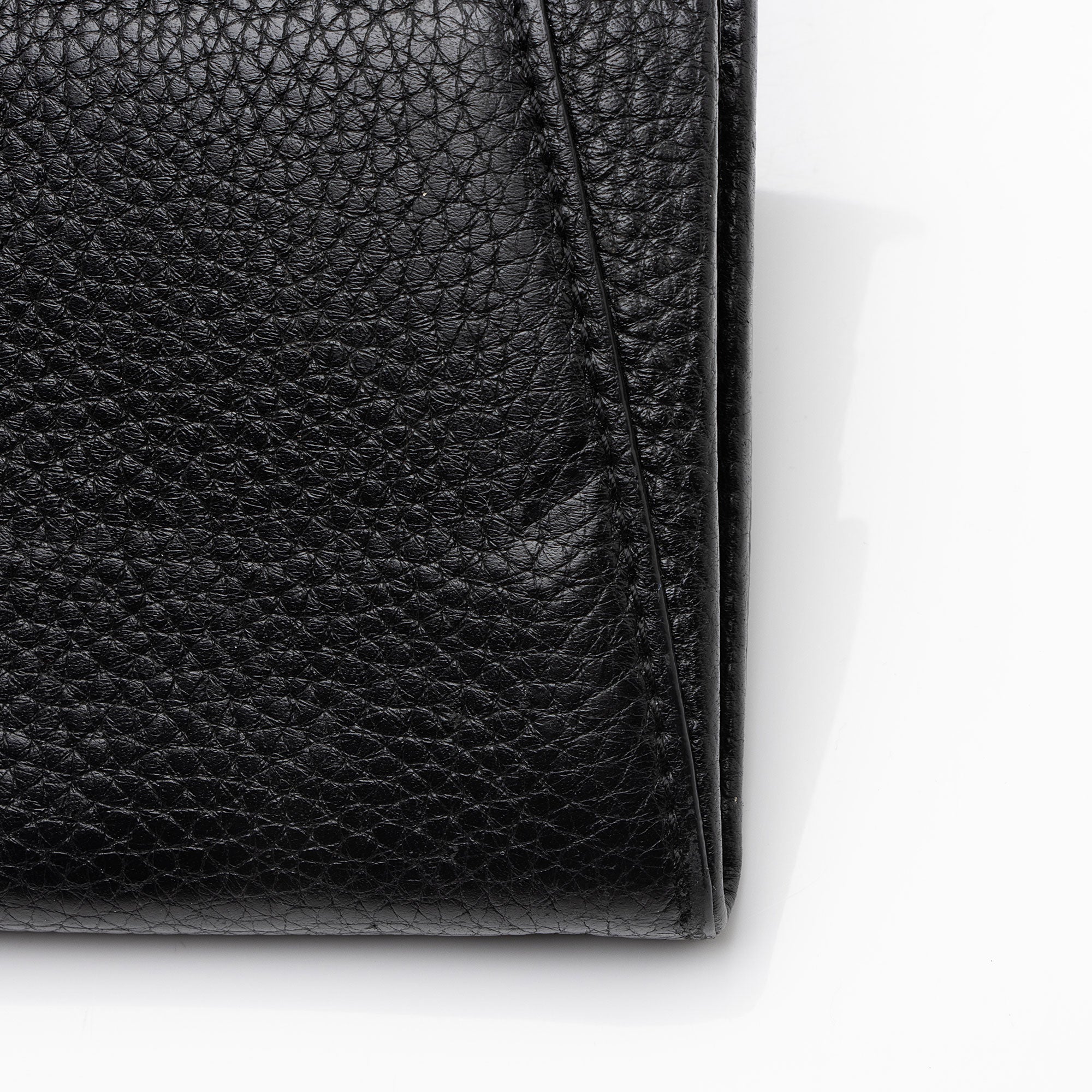 Salvatore Ferragamo Calfskin Gancini Continental Wallet (SHF-raZTbM)