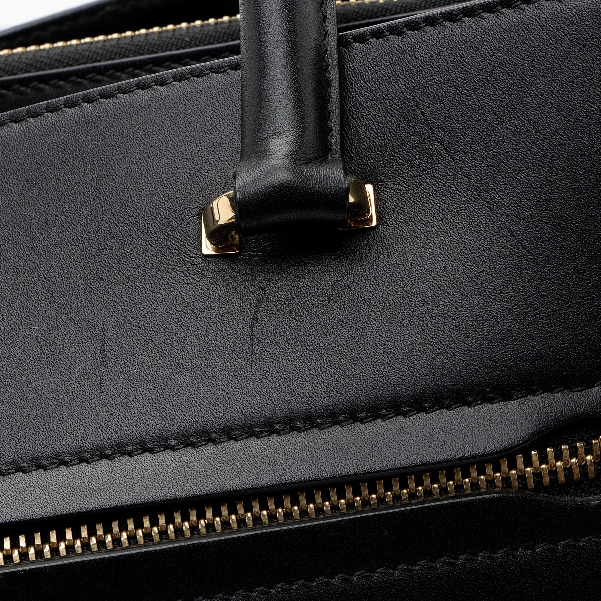 Salvatore Ferragamo Calfskin Gancini Lock Marlene Medium Tote (SHF-UREkYB)