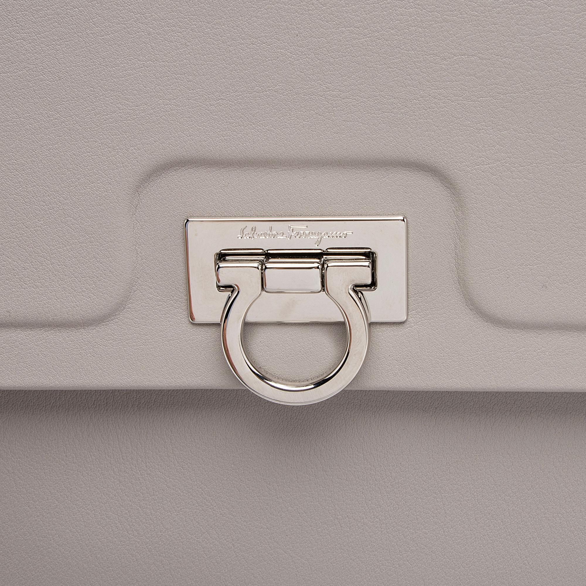 Salvatore Ferragamo Calfskin Gancio Trifolio Medium Top Handle Satchel (SHF-qfzwLk)