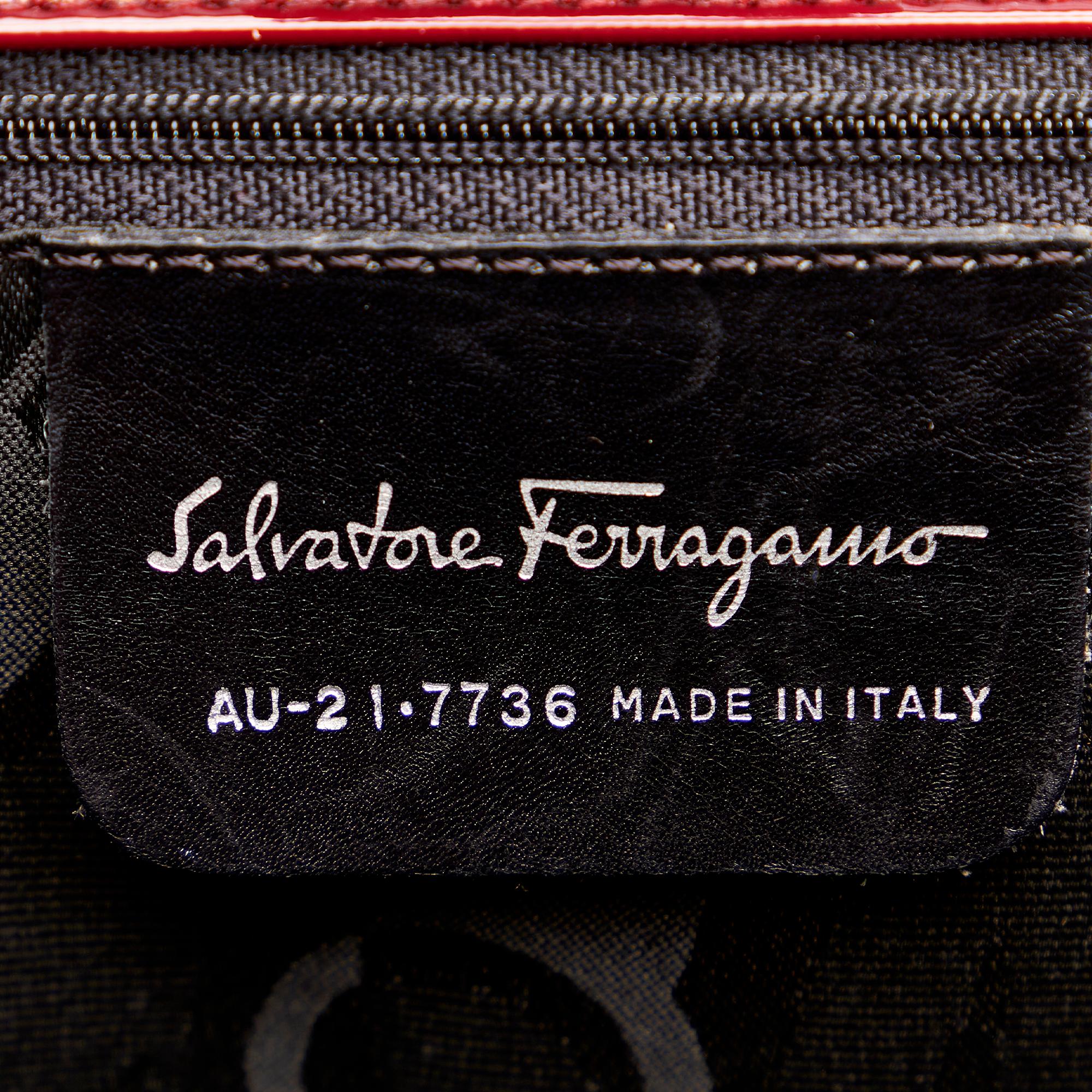 Salvatore Ferragamo Gancini Patent Leather Tote Bag (SHG-27184)