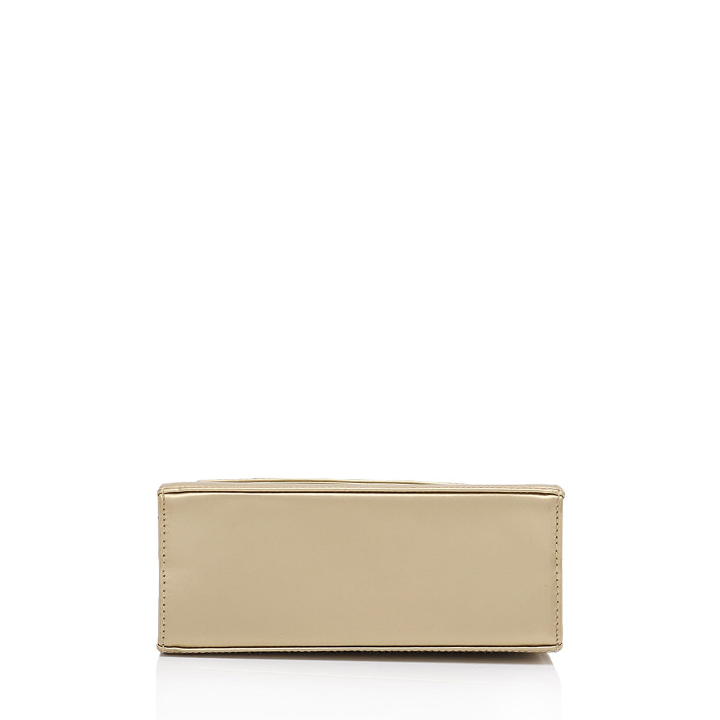 Salvatore Ferragamo Metallic Patent Leather Vara Crossbody Bag (SHF-u2KC7g)