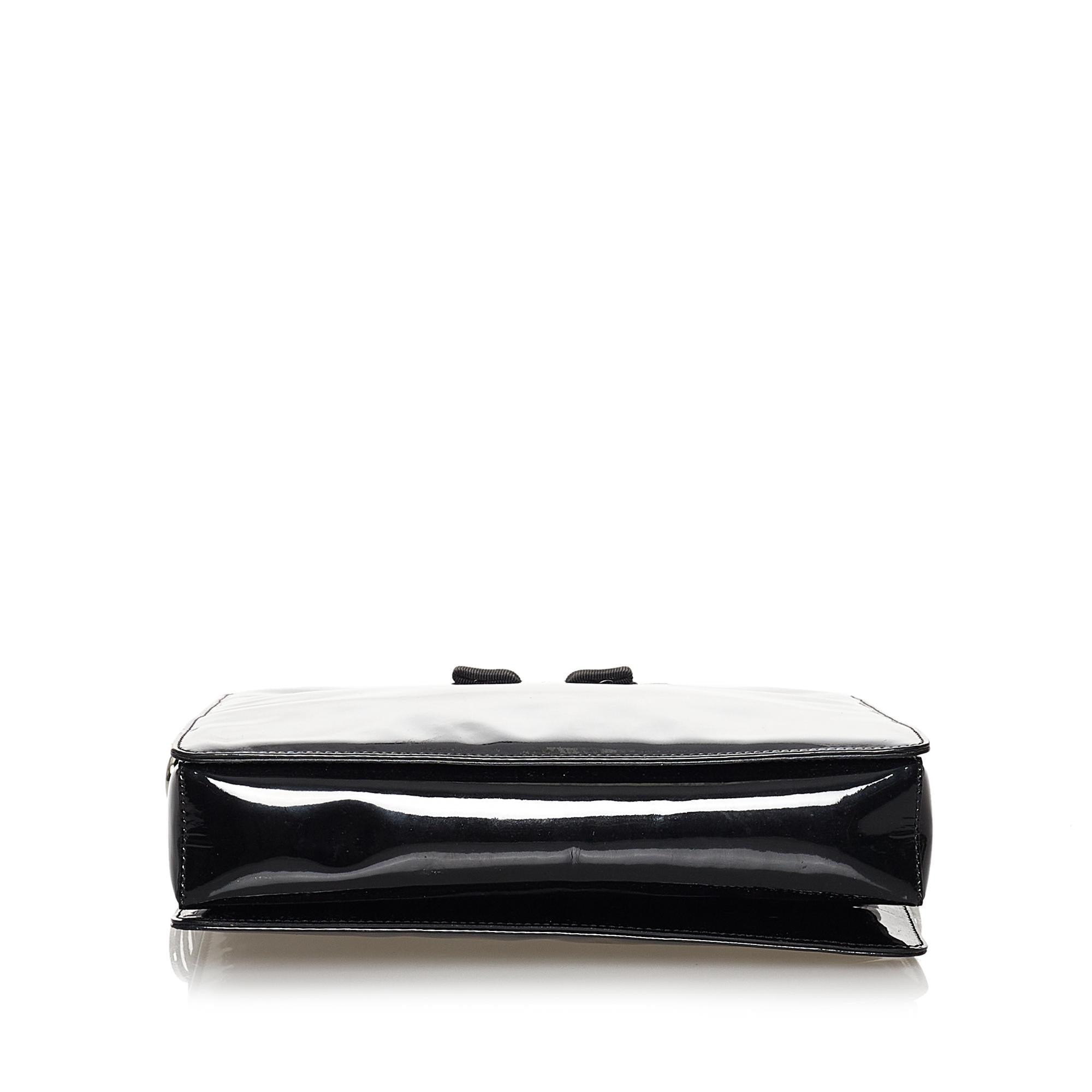 Salvatore Ferragamo Vara Patent Leather Satchel (SHG-9VPUgL)