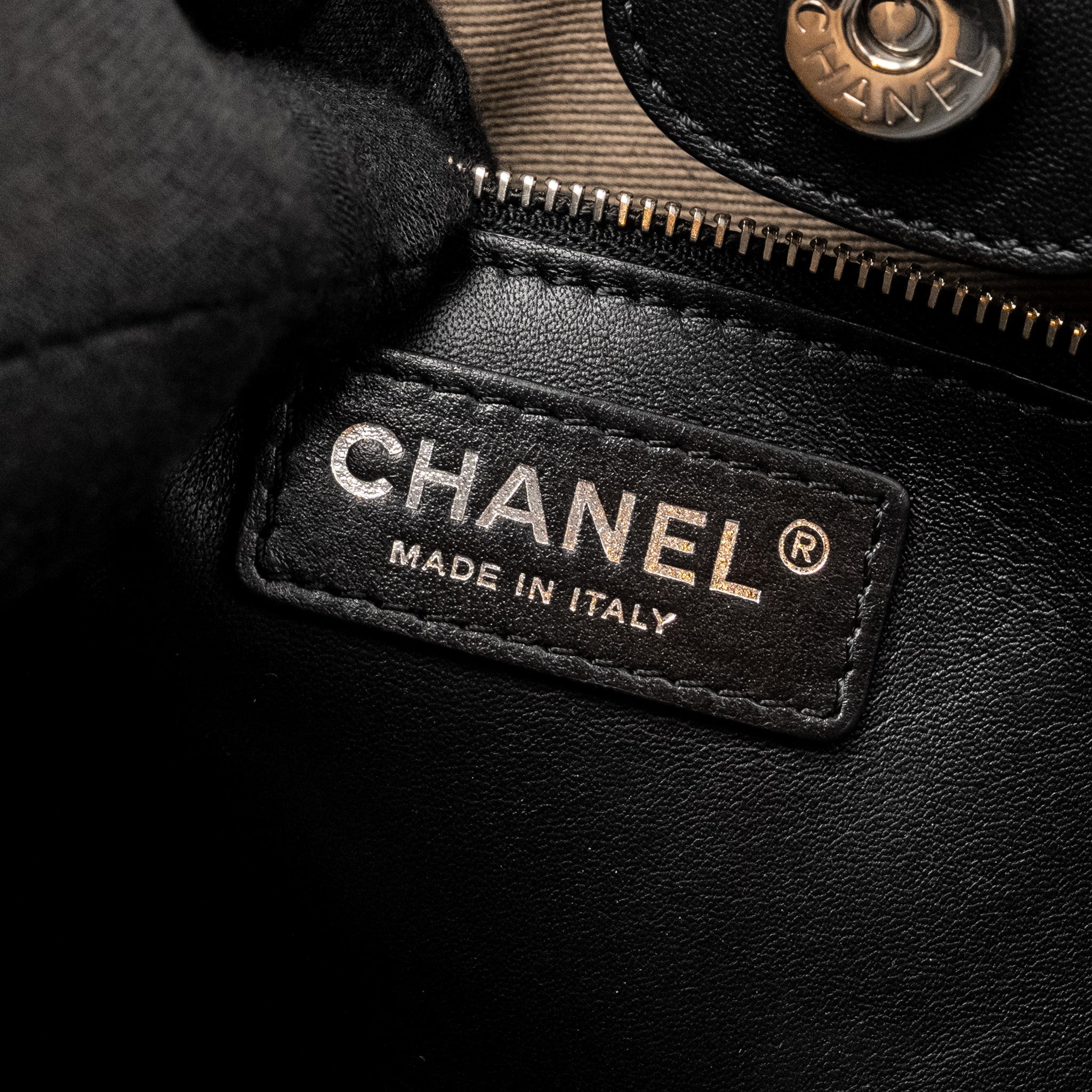 Chanel Hampton Tote Bag Lambskin Black