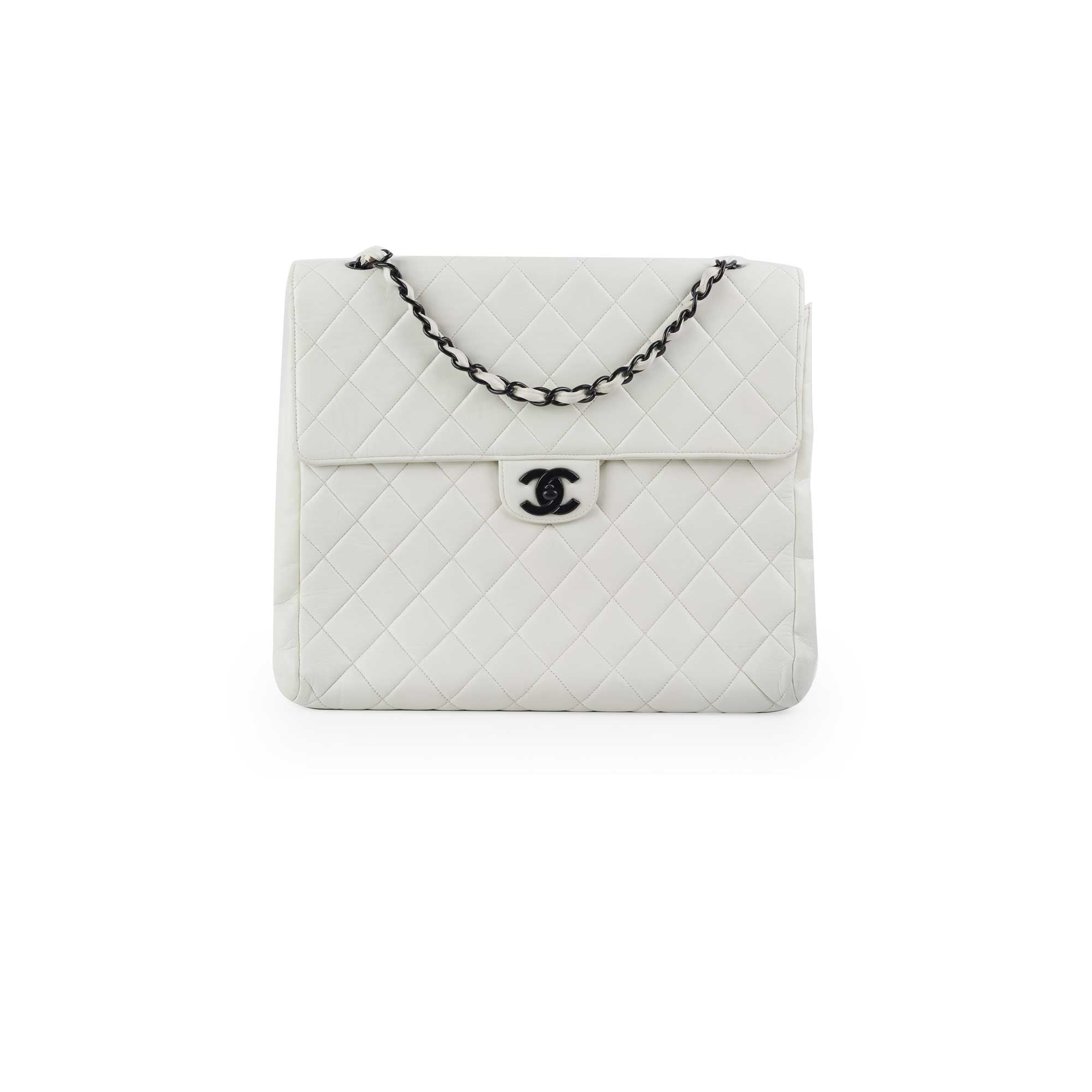 Chanel Matelasse Shoulder Bag White