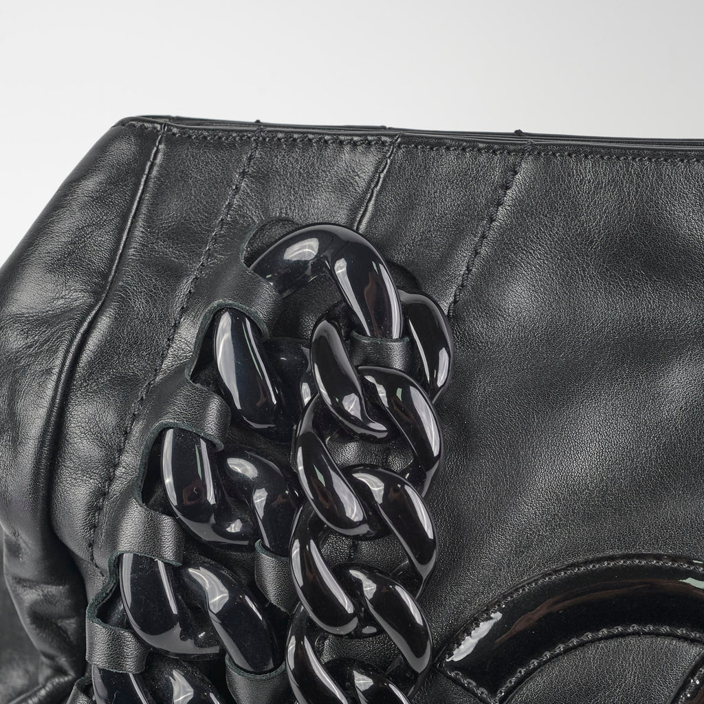 Chanel Resin Modern Chain Tote Black