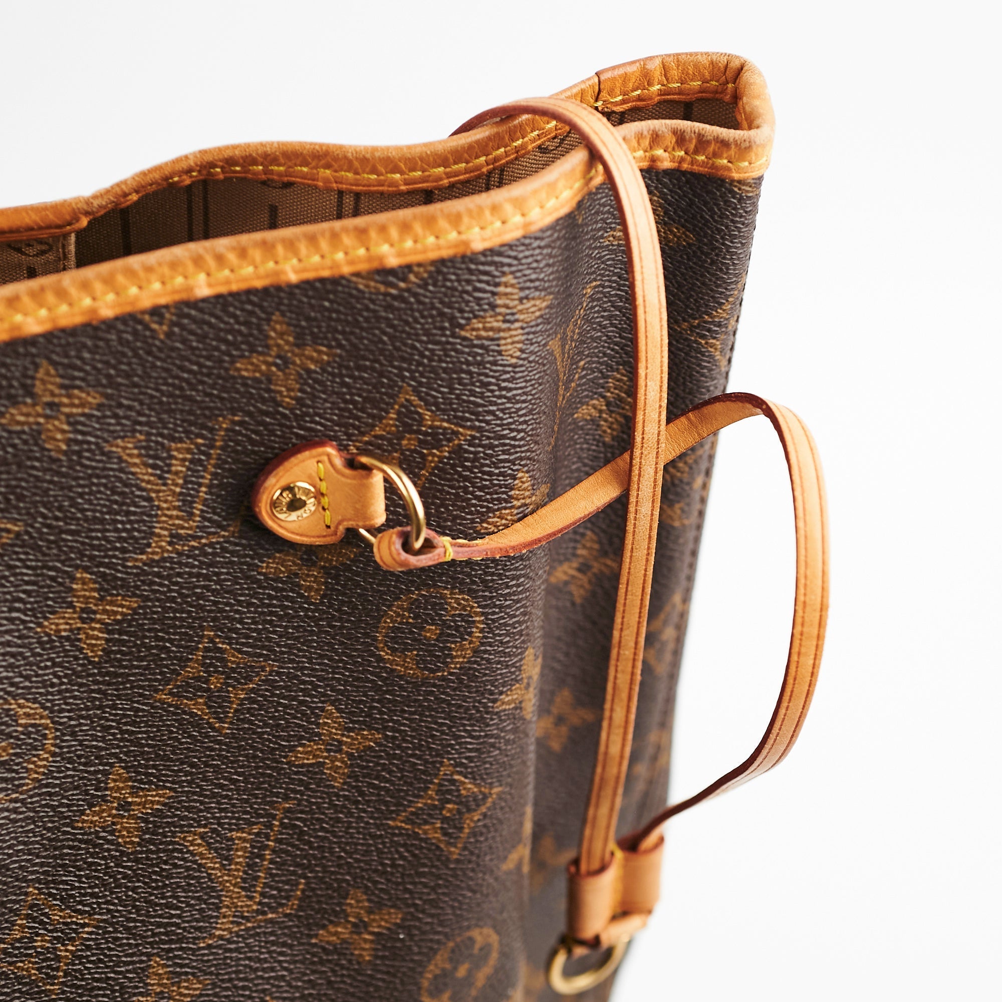 Louis Vuitton Neverfull GM Monogram Shoulder Bag