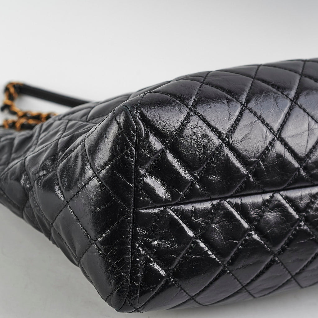 Chanel Black Shiny Calfskin Shoulder Tote Bag - Series 20