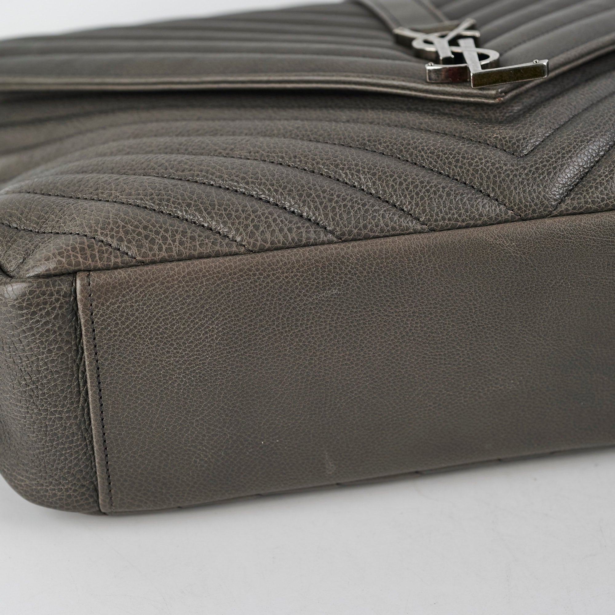 Saint Laurent Colleague Large Grey Shoulder Bag