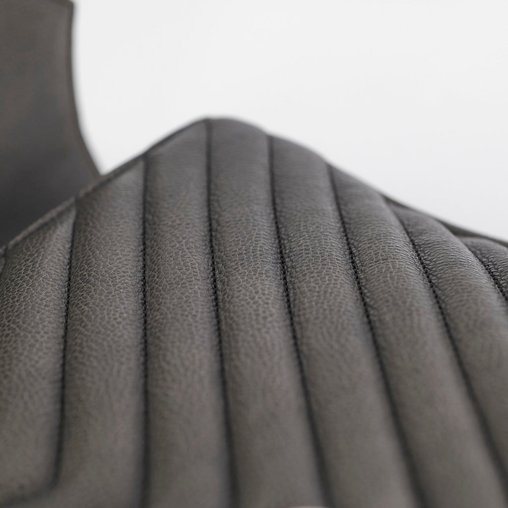 Saint Laurent Colleague Large Grey Shoulder Bag