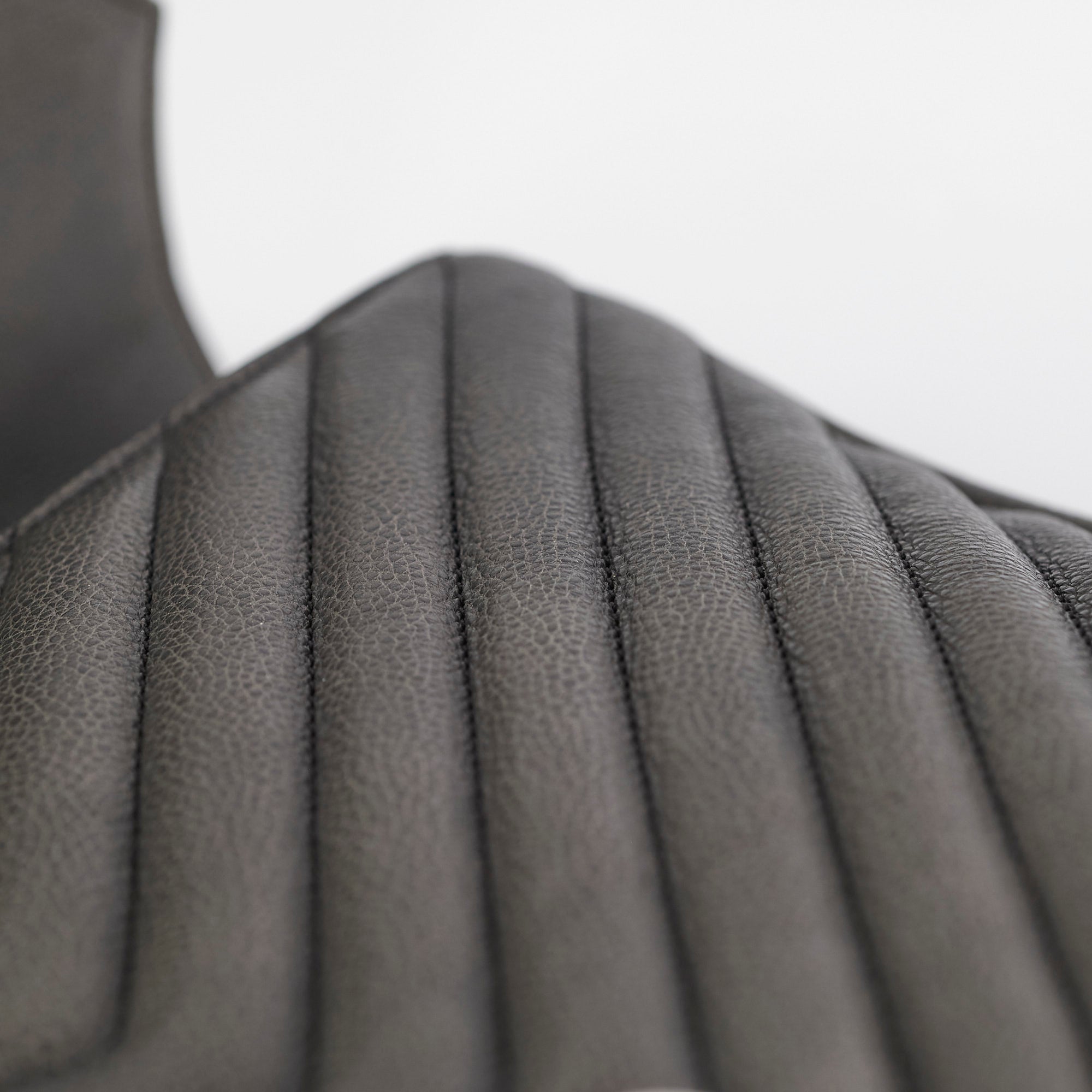 Saint Laurent Colleague Large Grey Shoulder Bag