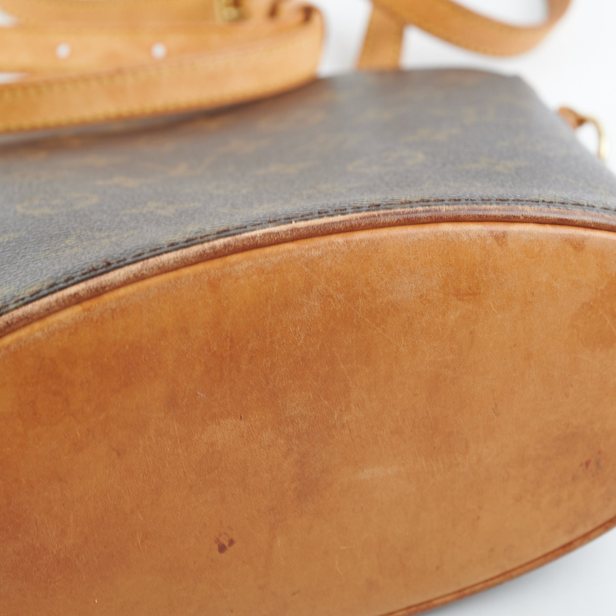 Louis Vuitton Drout Shoulder Monogram