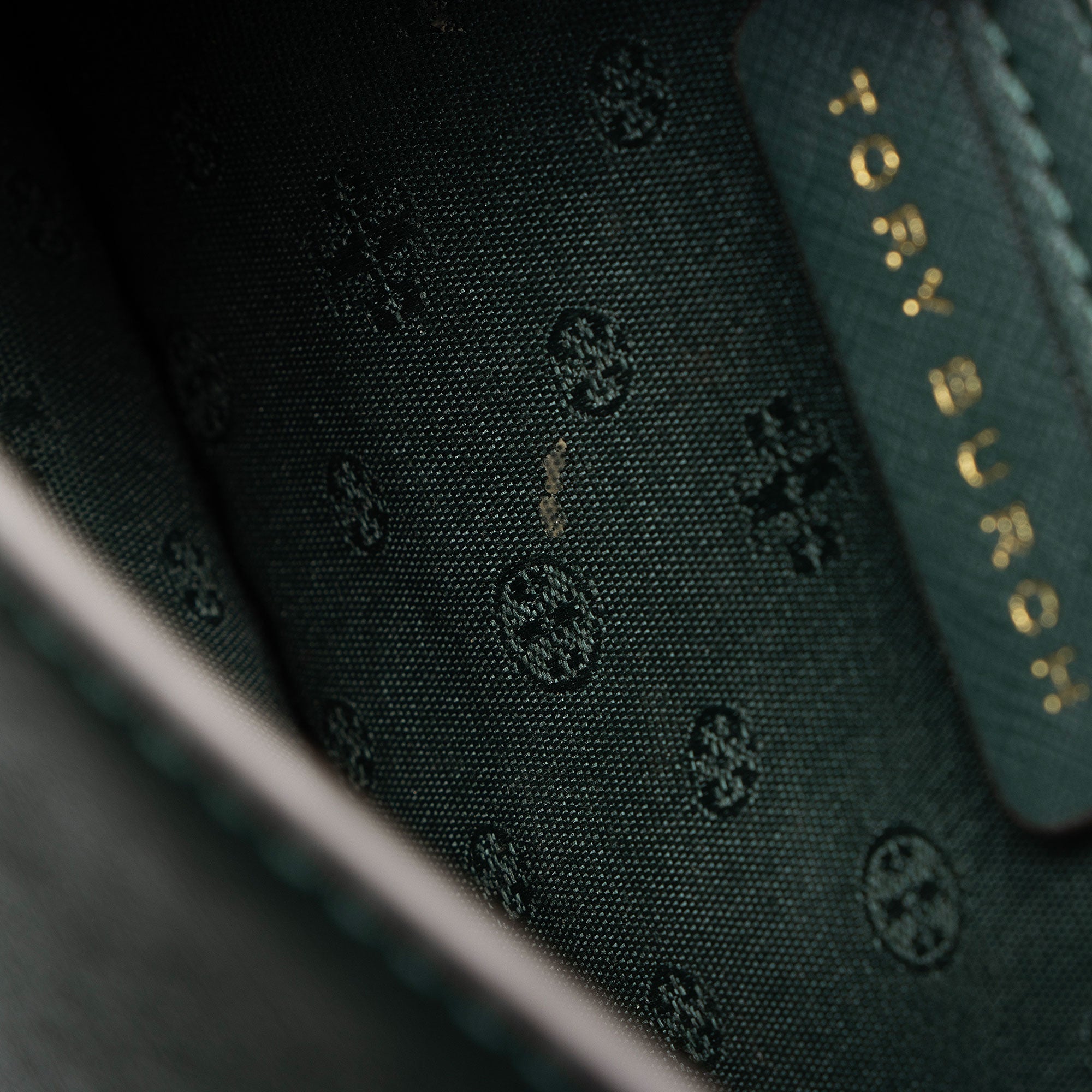 Tory Burch Leather Emerson Shoulder Bag