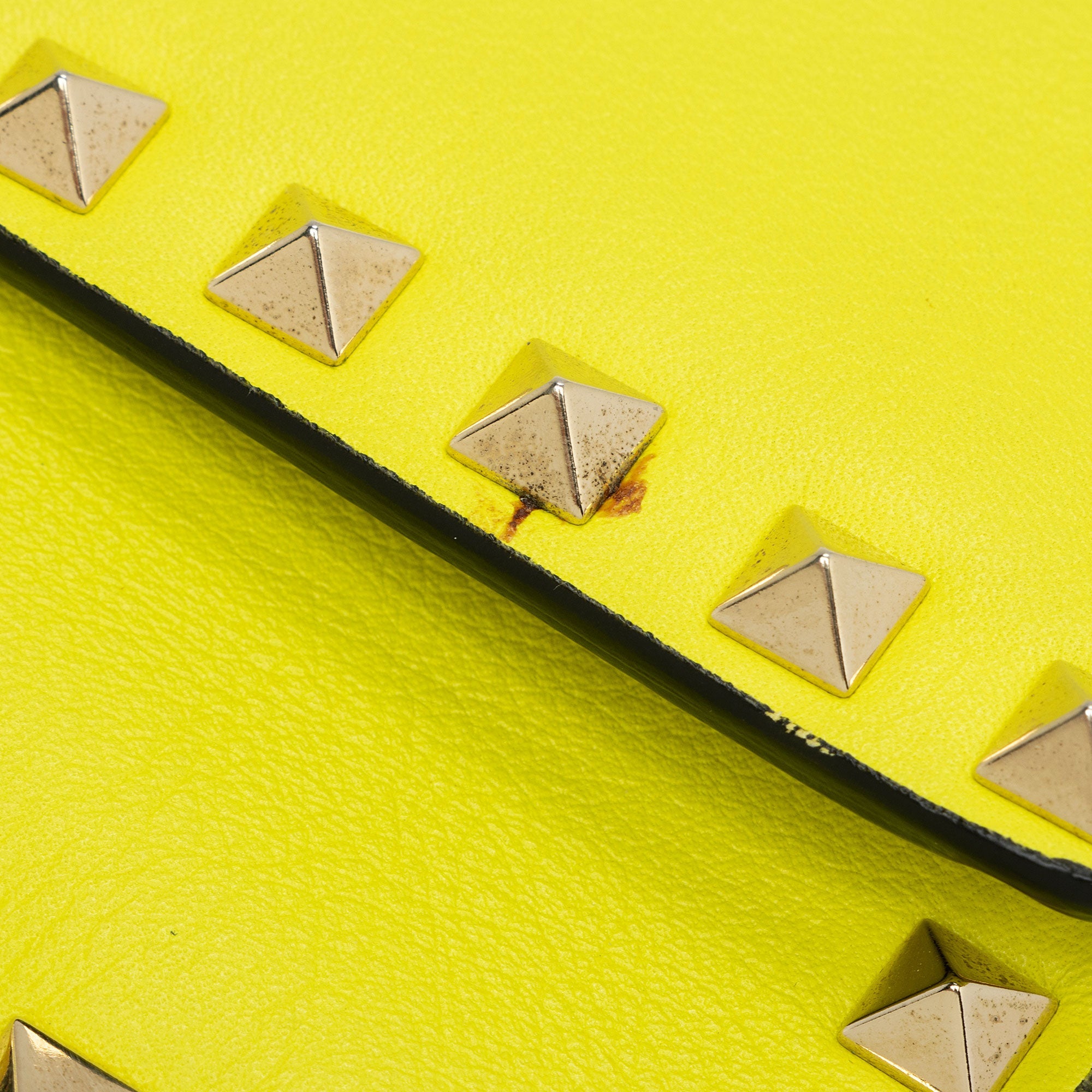 Valentino Calfskin Rockstud Bracelet Clutch (SHF-bBMezp)