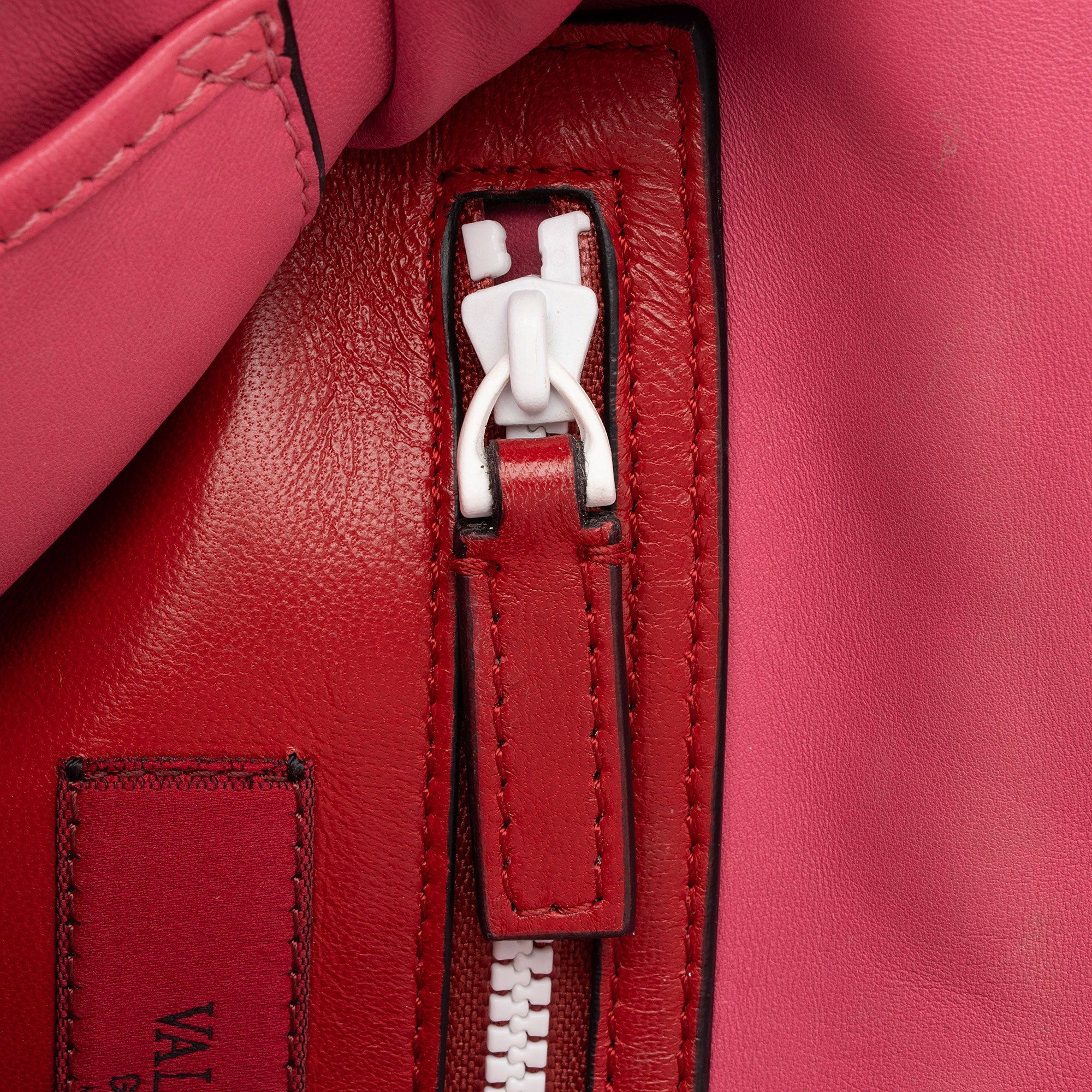 Valentino Calfskin Rockstud Spike Up Shoulder Bag (SHF-FvKLYe)