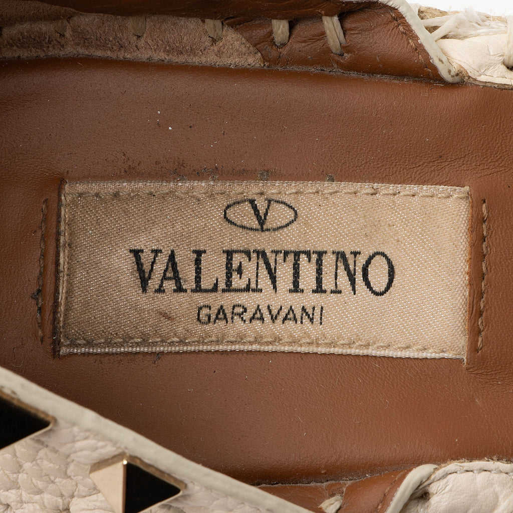 Valentino Grainy Calfskin Double Rockstud Wedge Sandals - Size 8 / 38 (SHF-sJMeiu)