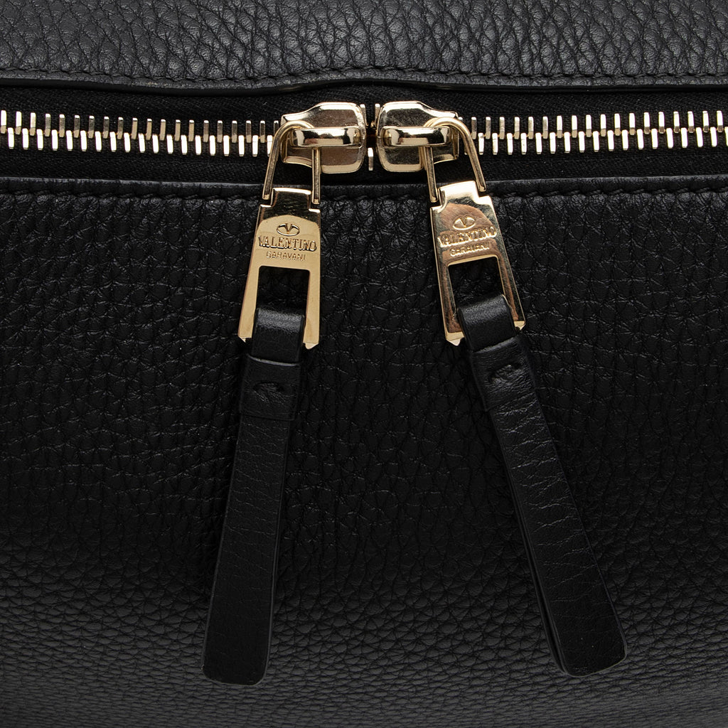 Valentino Grainy Calfskin Rockstud Hobo (SHF-koVIVI)