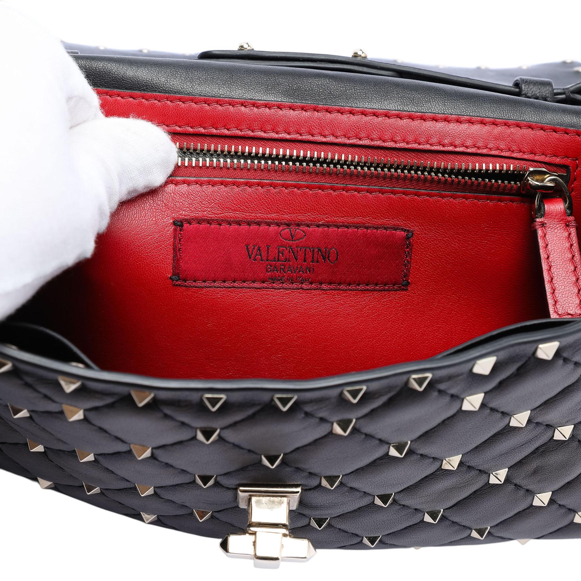 Valentino Nappa Rockstud Spike Wallet On Chain