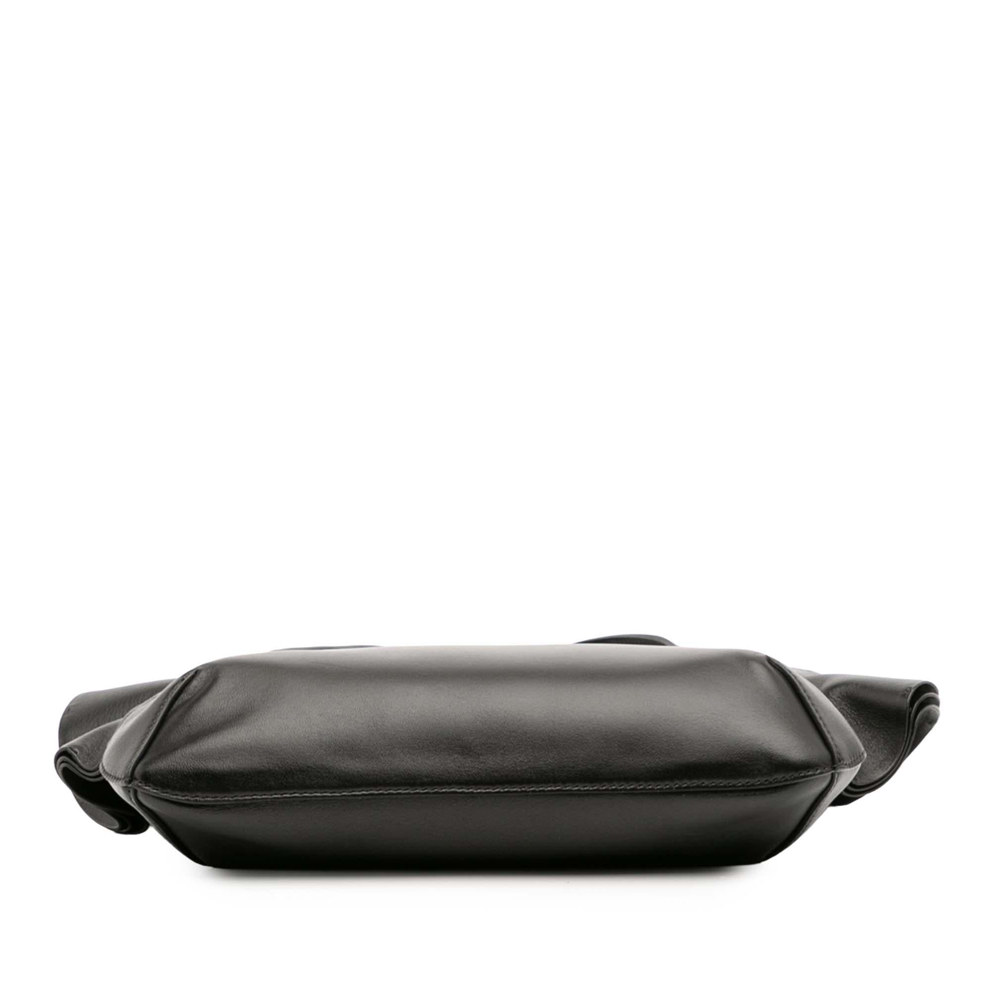 Valentino Small Nappa Atelier 04 Rouches Edition Hobo