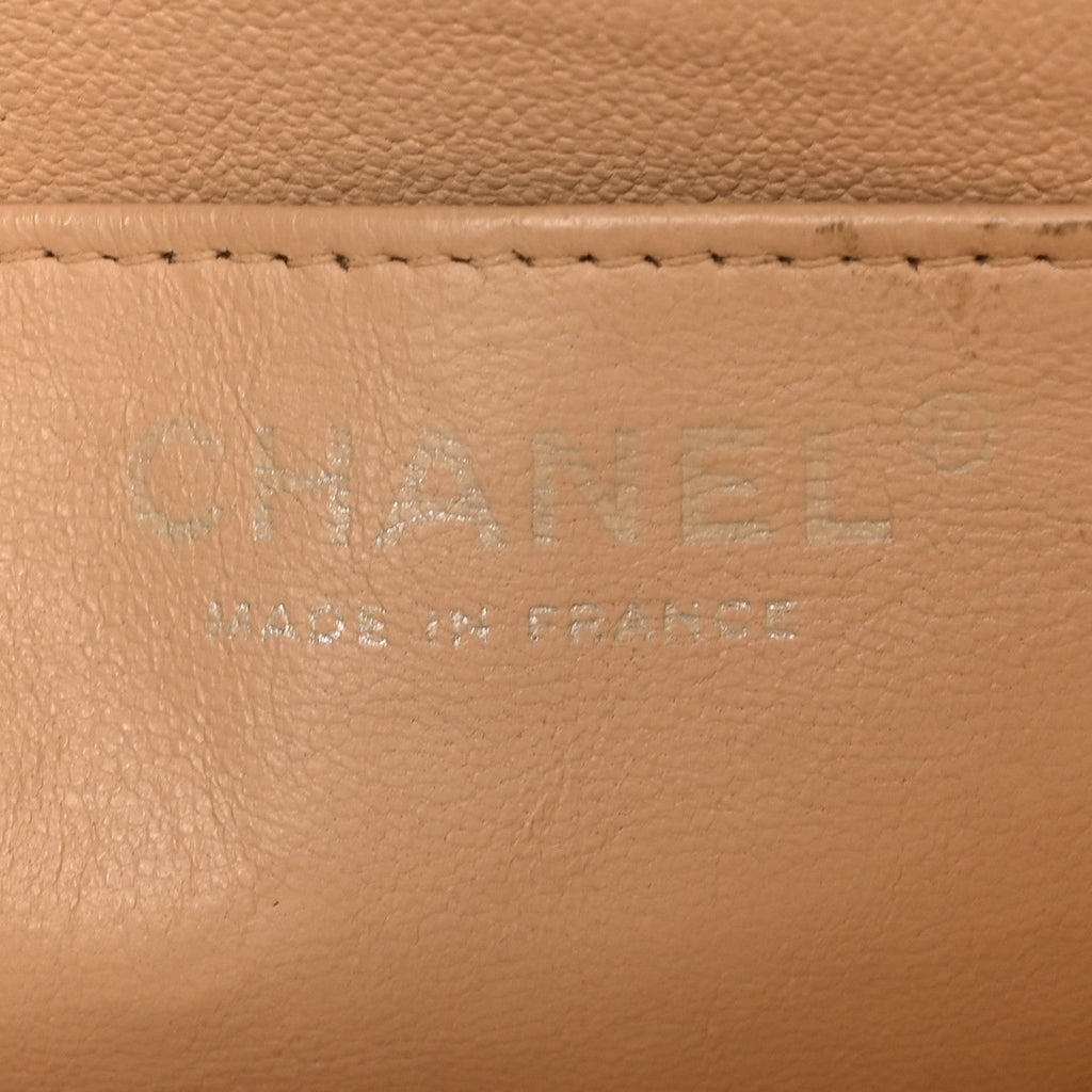 Caviar Quilted Jumbo Single Flap Beige Clair