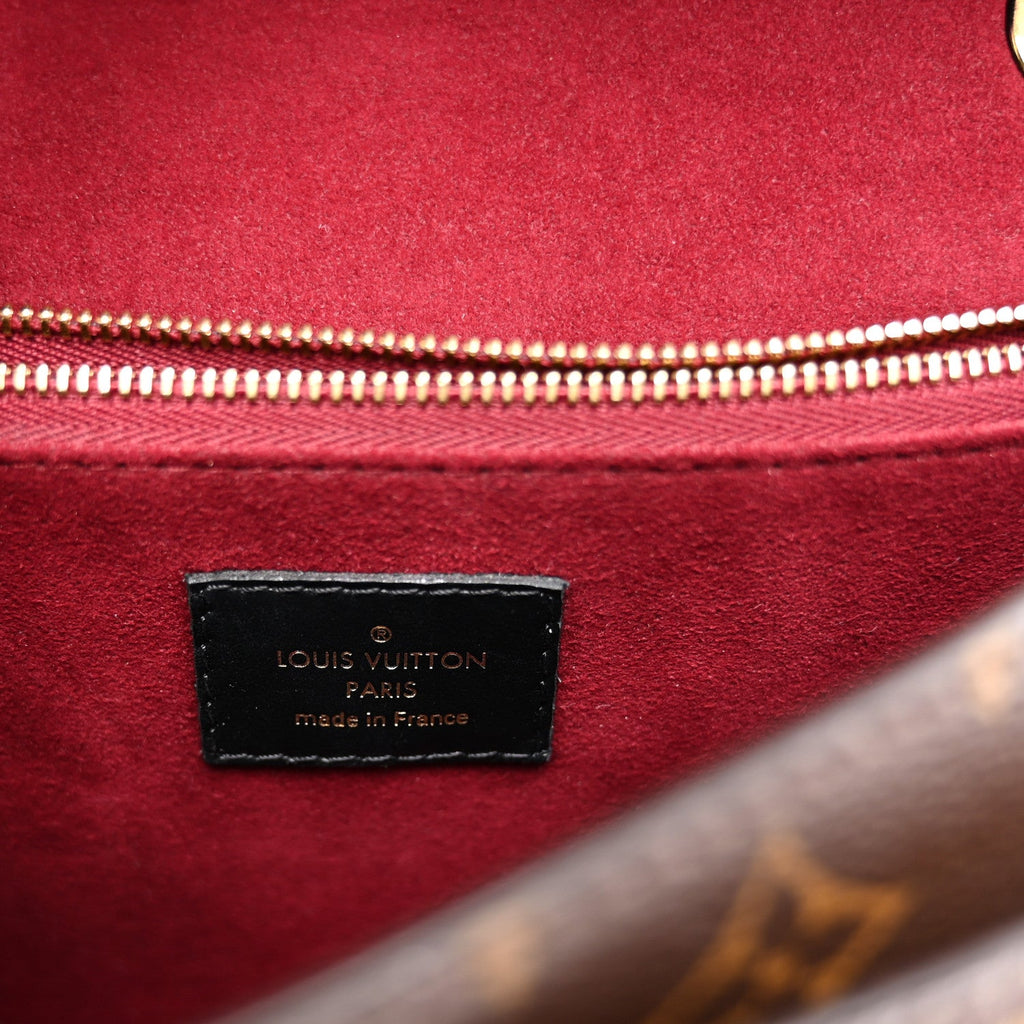 Monogram Passy