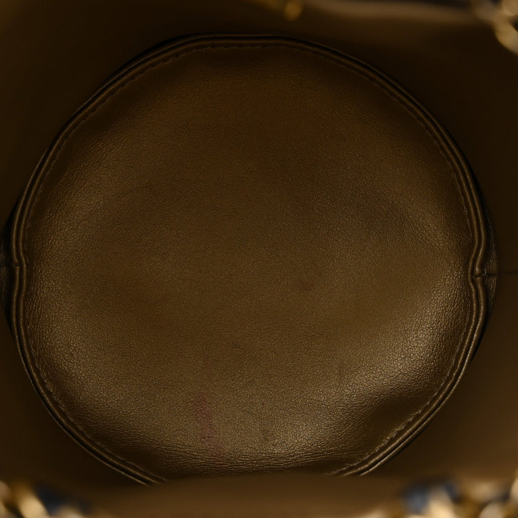Lambskin Quilted Small Pearl Crush Bucket Bag Black